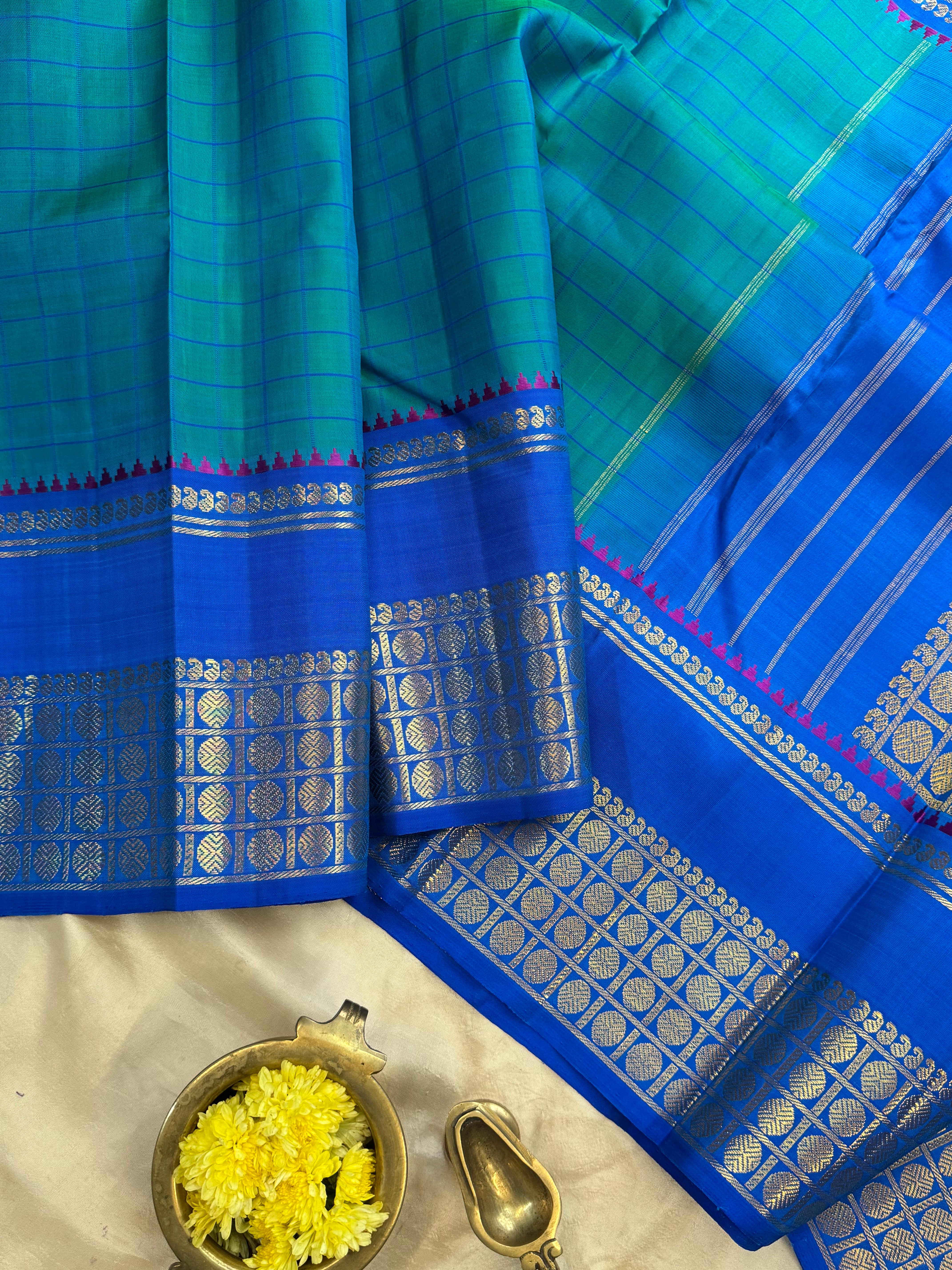 Nichyathartham edit : sea blue varisapet kanjipuram silk