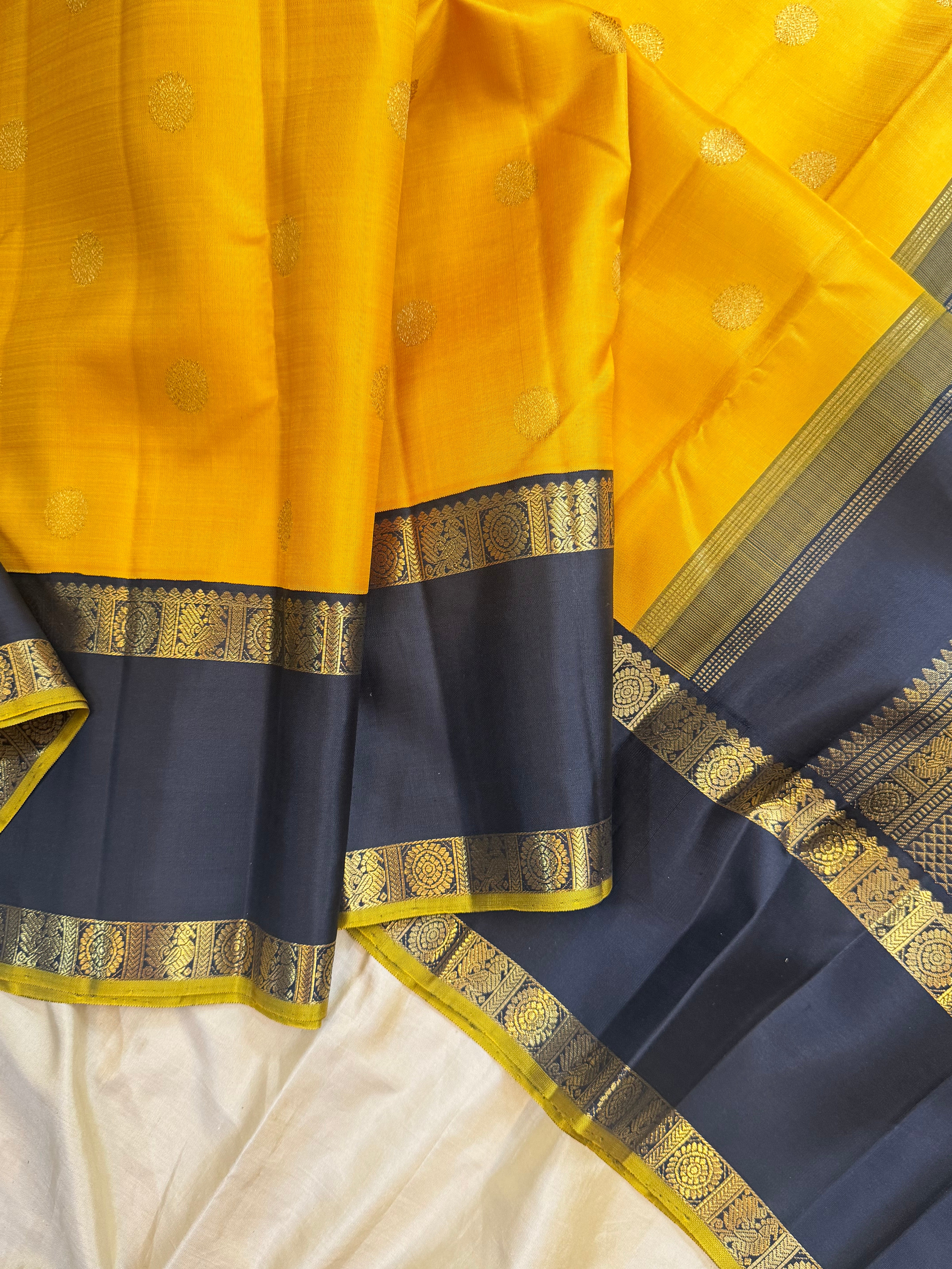 Maha : yellow with black  collection of Korvai Kanjipuram