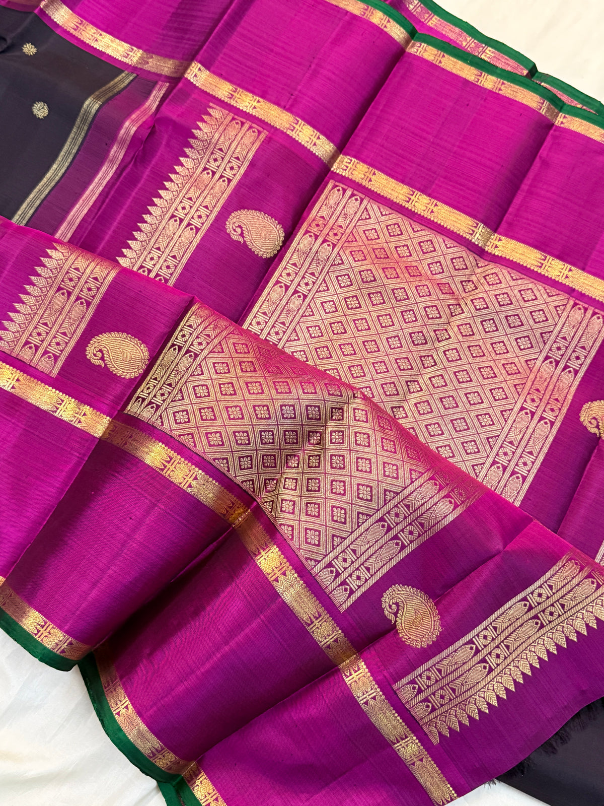 Kanchana colour Rettapet border pure Zari / kanjipuram silk saree clsa 11312