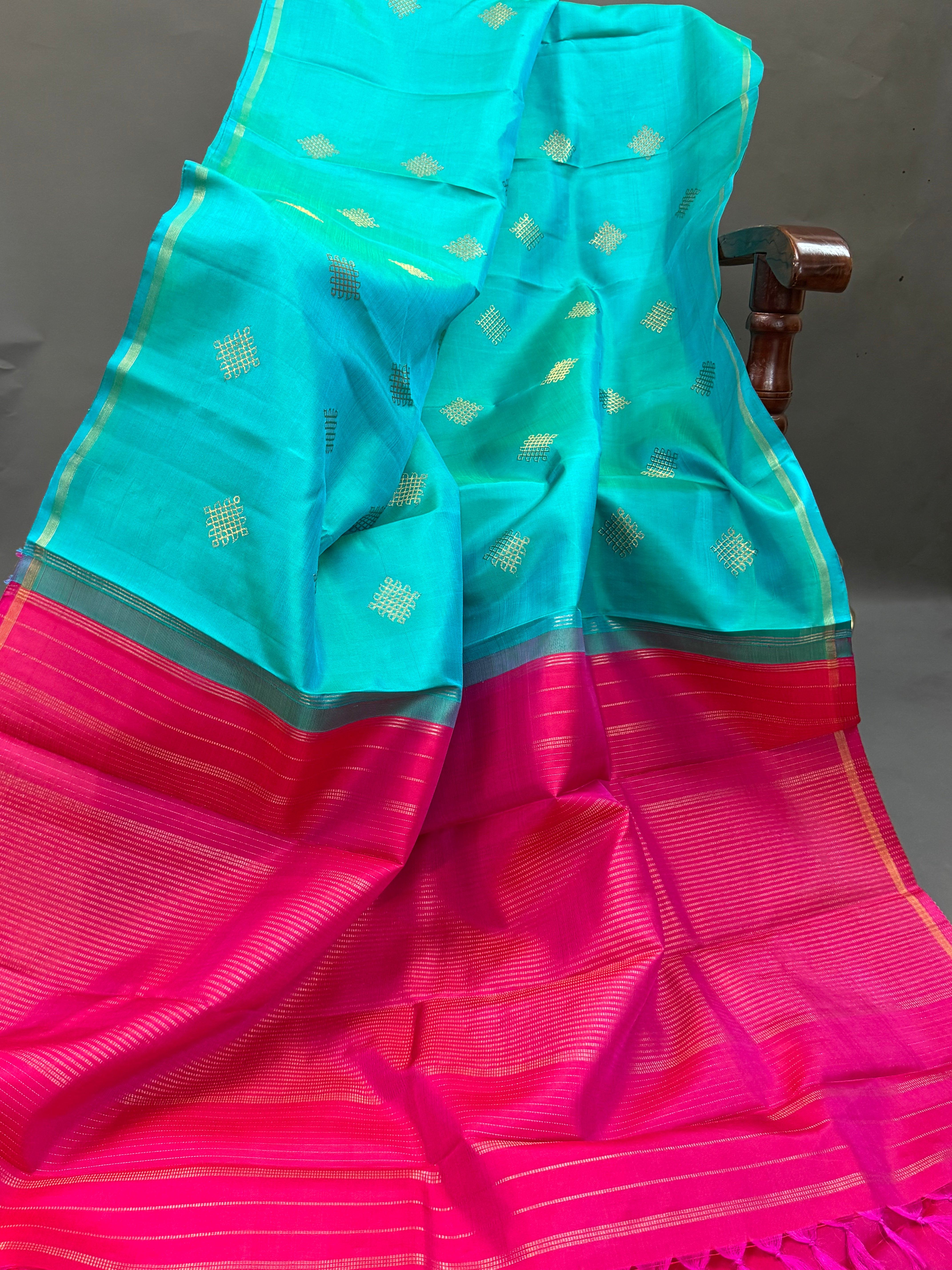Sea blue Kolam Butta  Borderless kanjipuram silk saree