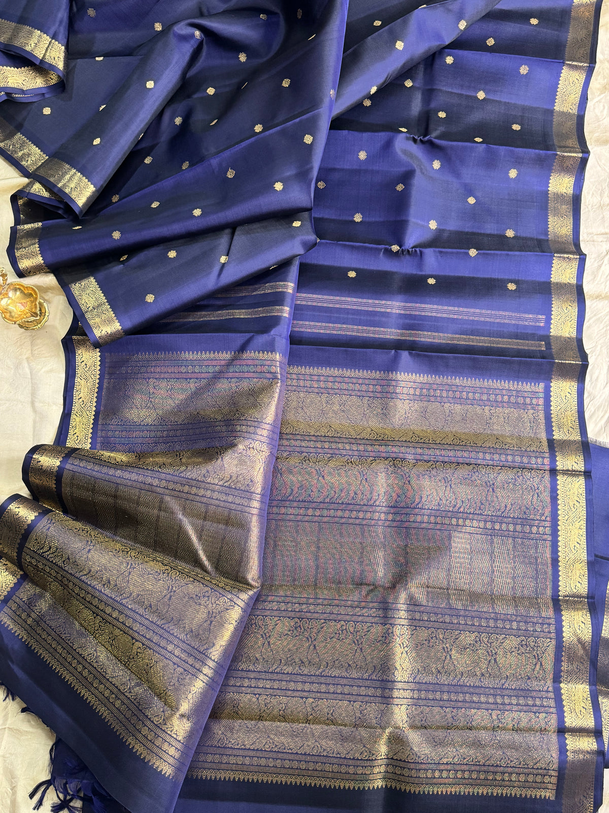 Midnight Blue with small border pure zari/kanjipuram silk saree 12740
