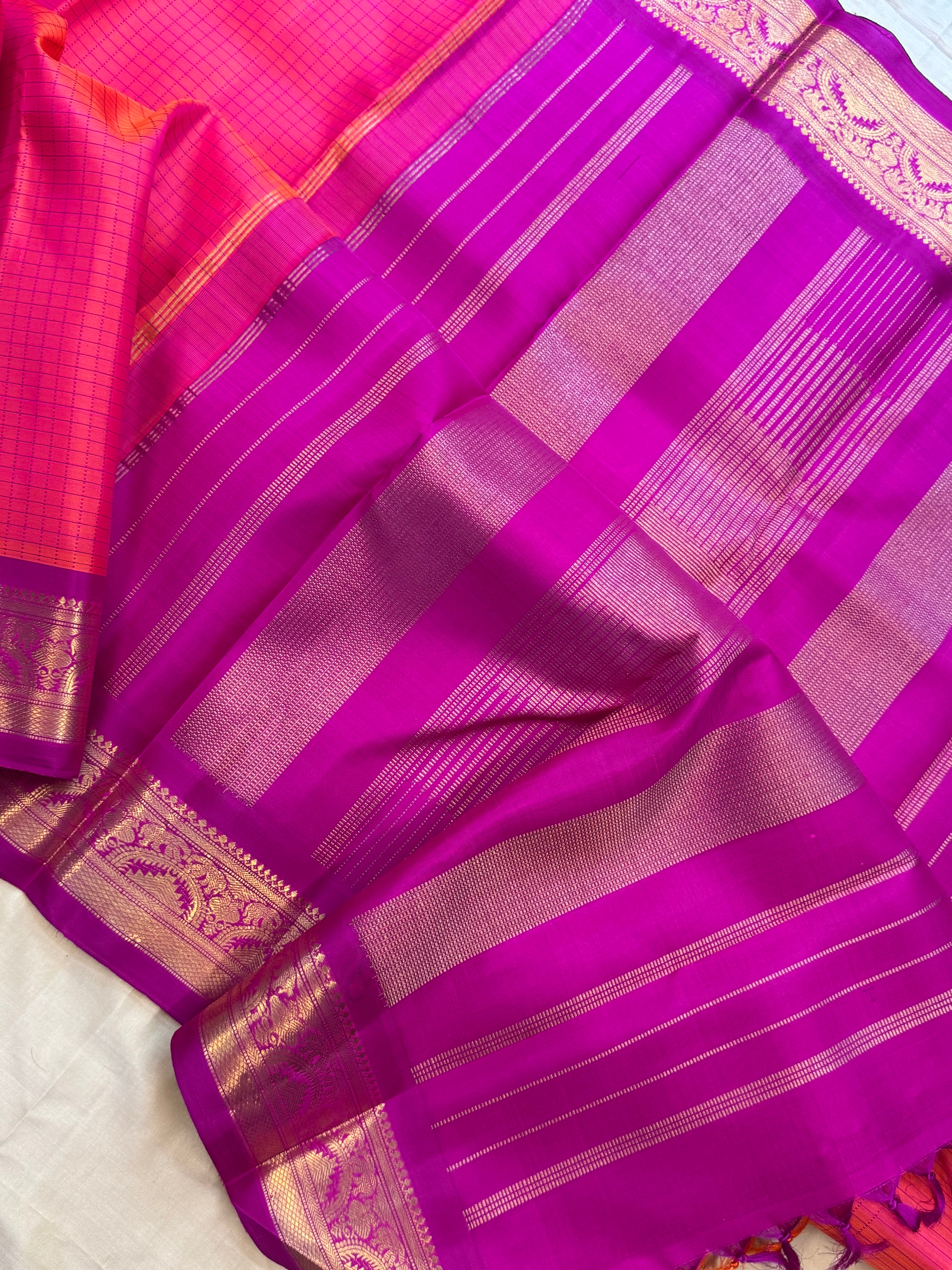 Pinkish purple checks / Kanjipuram silk