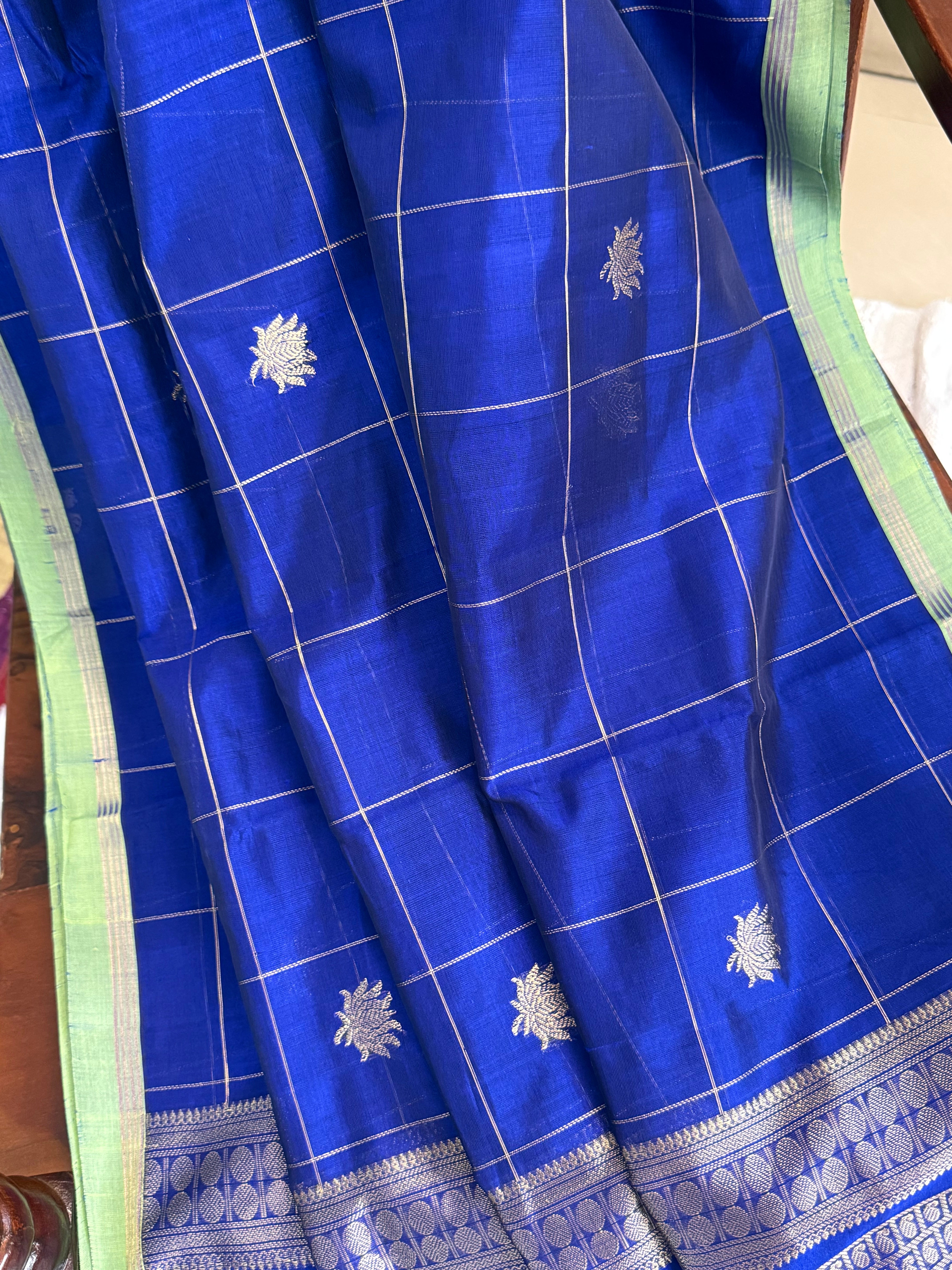 Royal blue kattam Lotus butta/ Silk Cotton