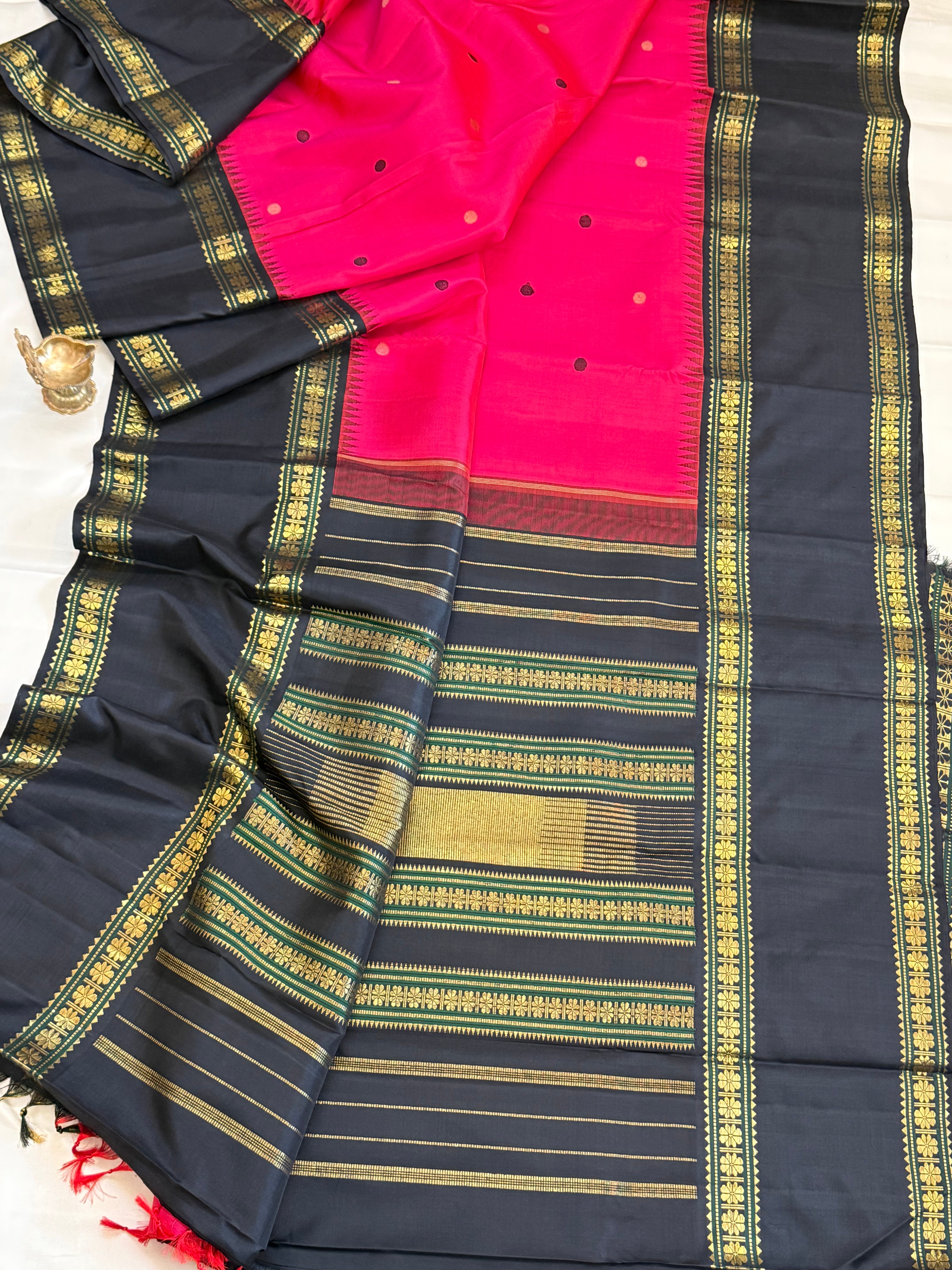 Deep pink Kai Korvai/ kanjipuram silk CLSA11000