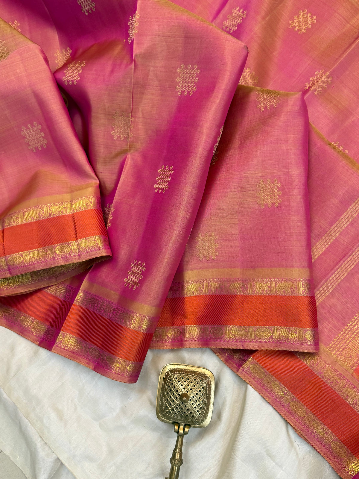 Peach pink Kolam butta pure zari /kanjipuram silk saree clsa 11223
