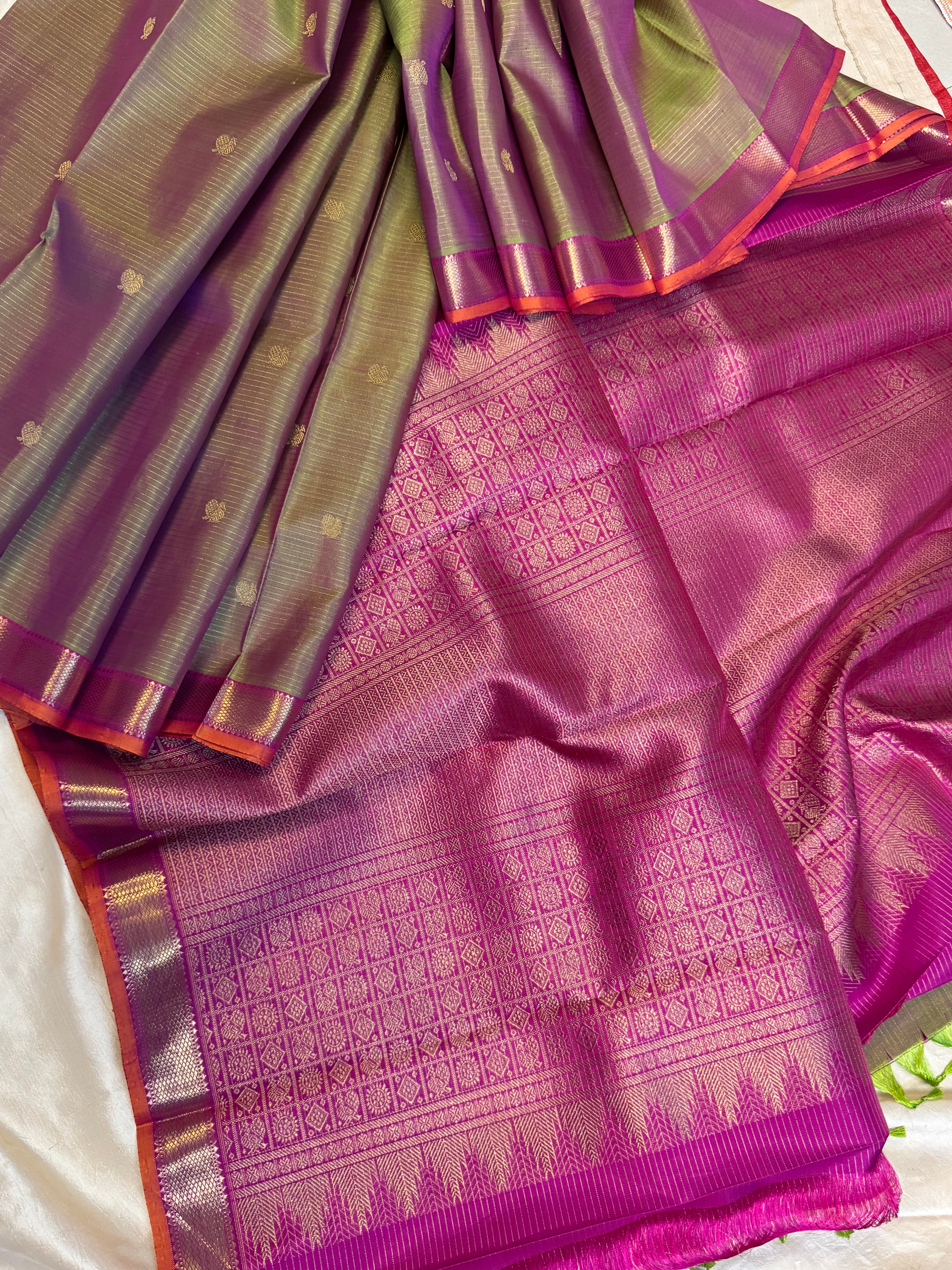 Maanthulir Vairaoosi  / Kanjipuram silk