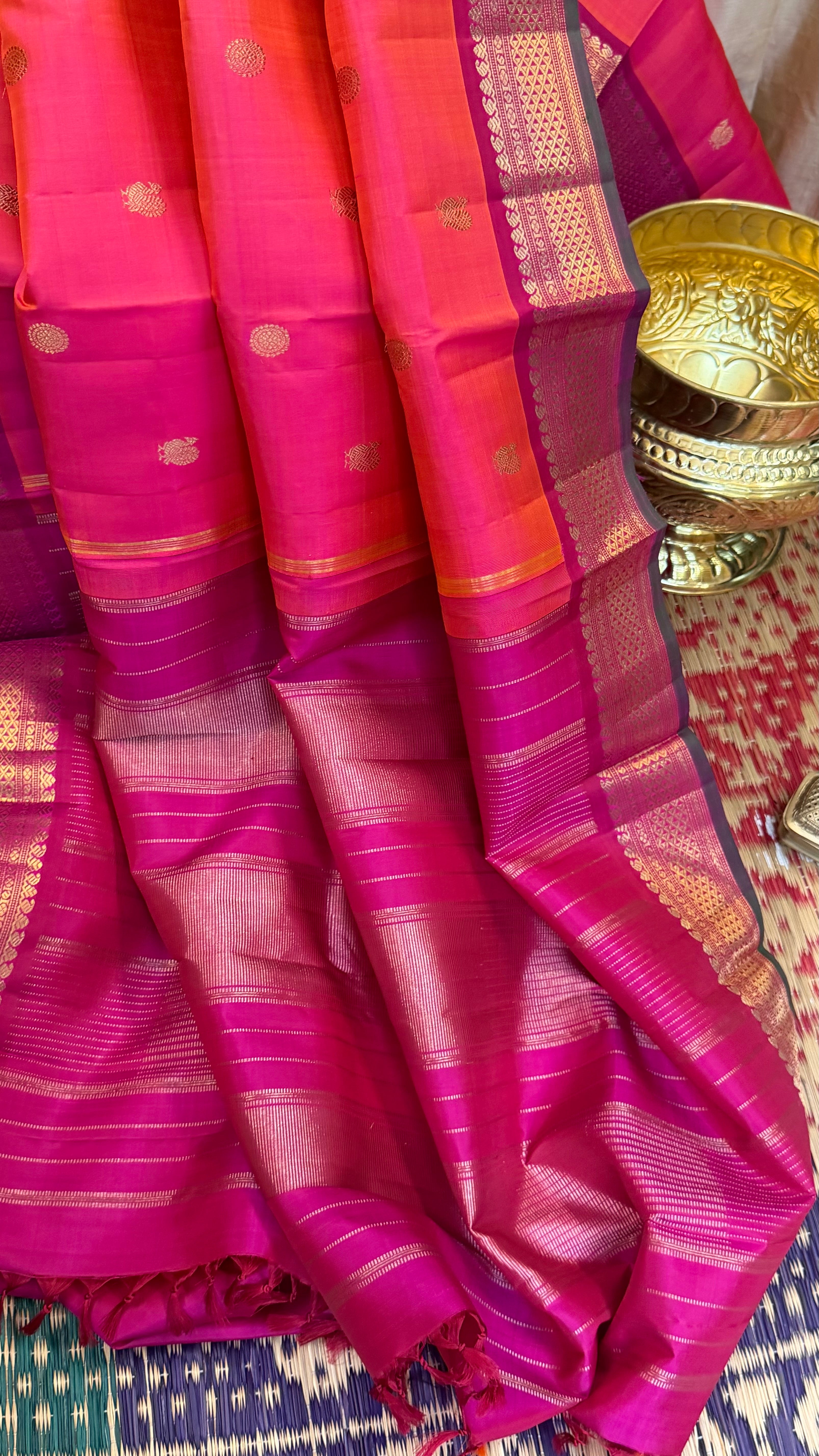 Swapnam :Kangambaram pink border / Kanjipuram silk