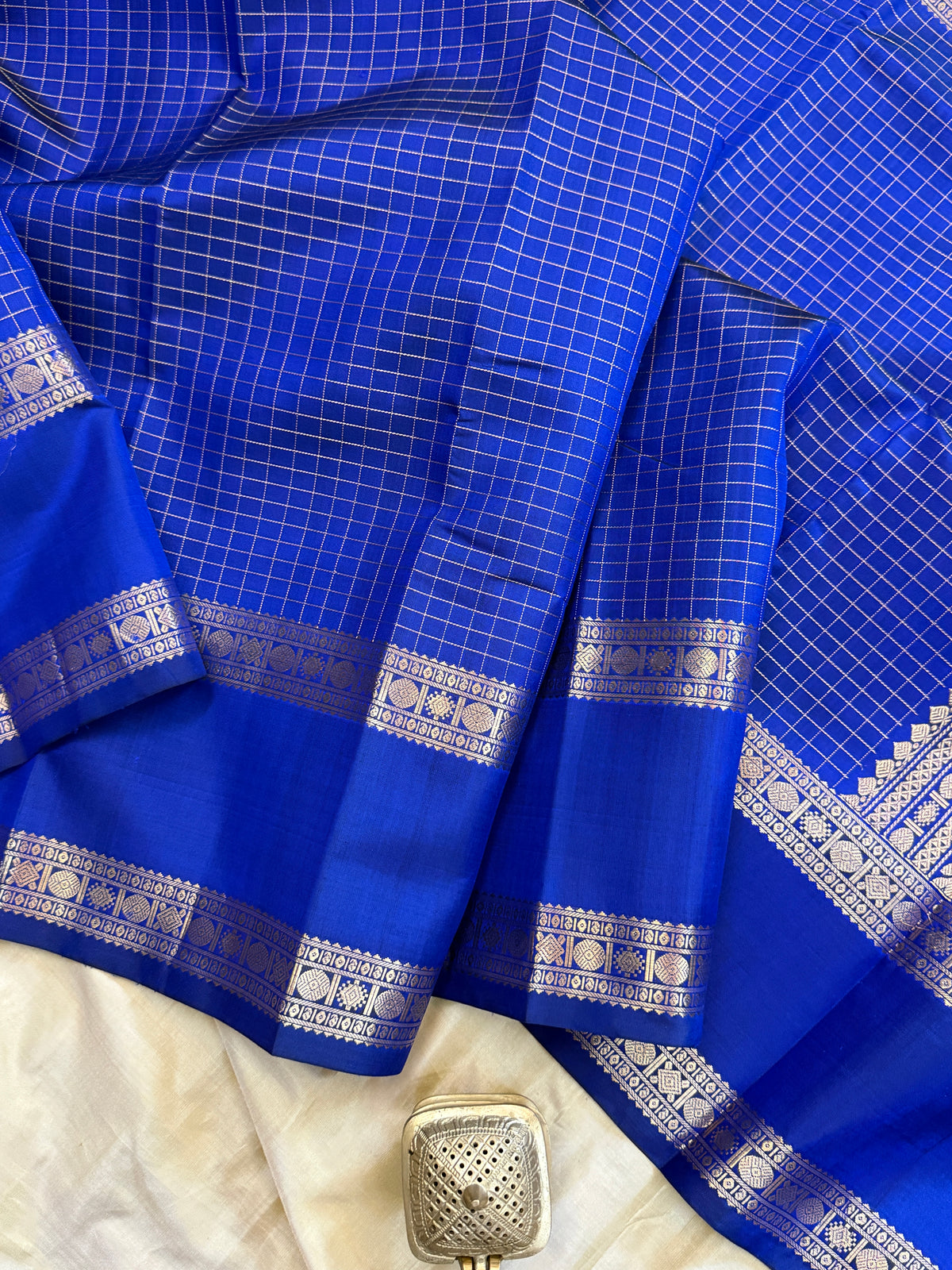Special edition-Royal blue colour with Zari kattam silk saree/clsa 12549