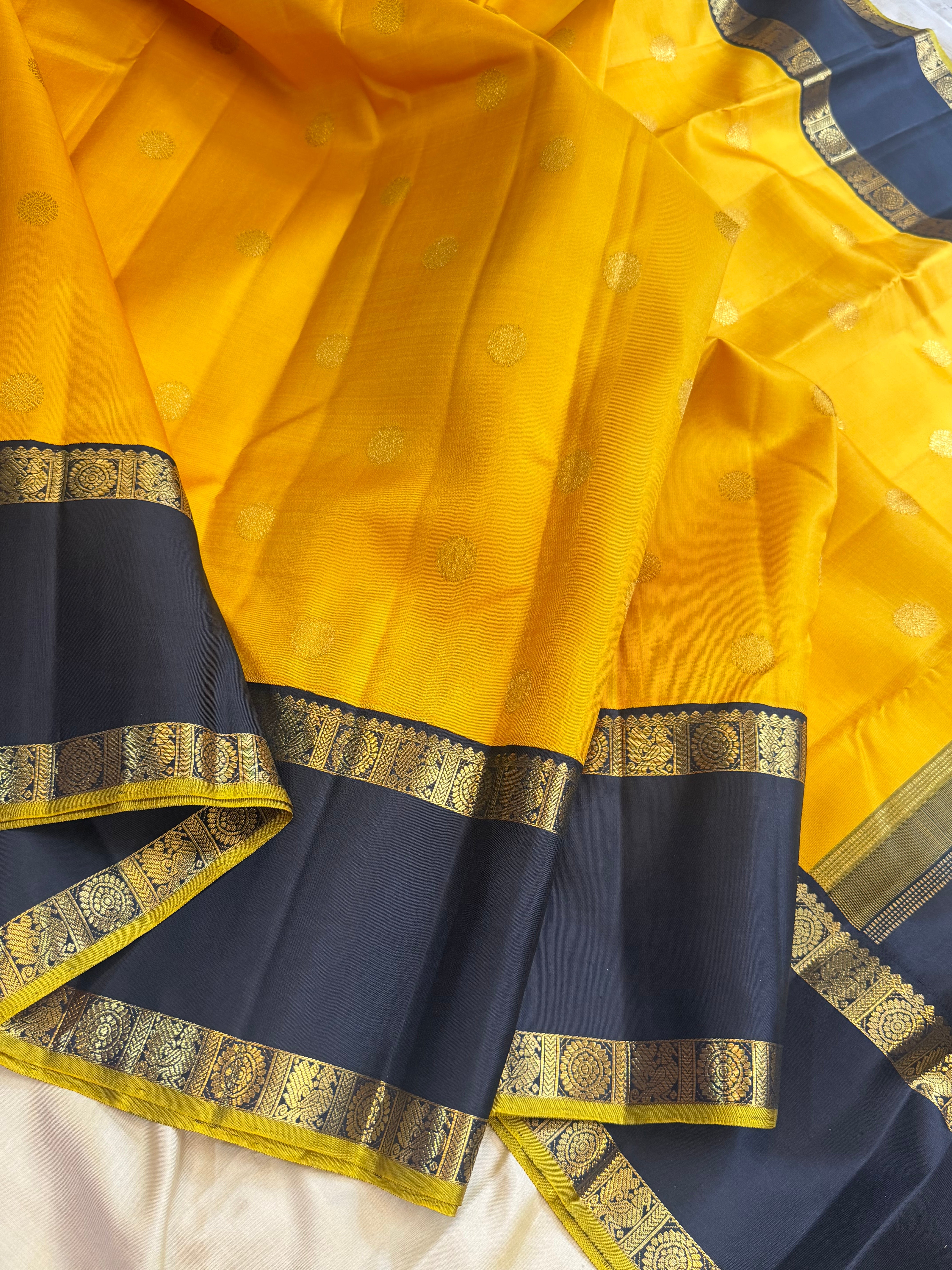 Maha : yellow with black  collection of Korvai Kanjipuram