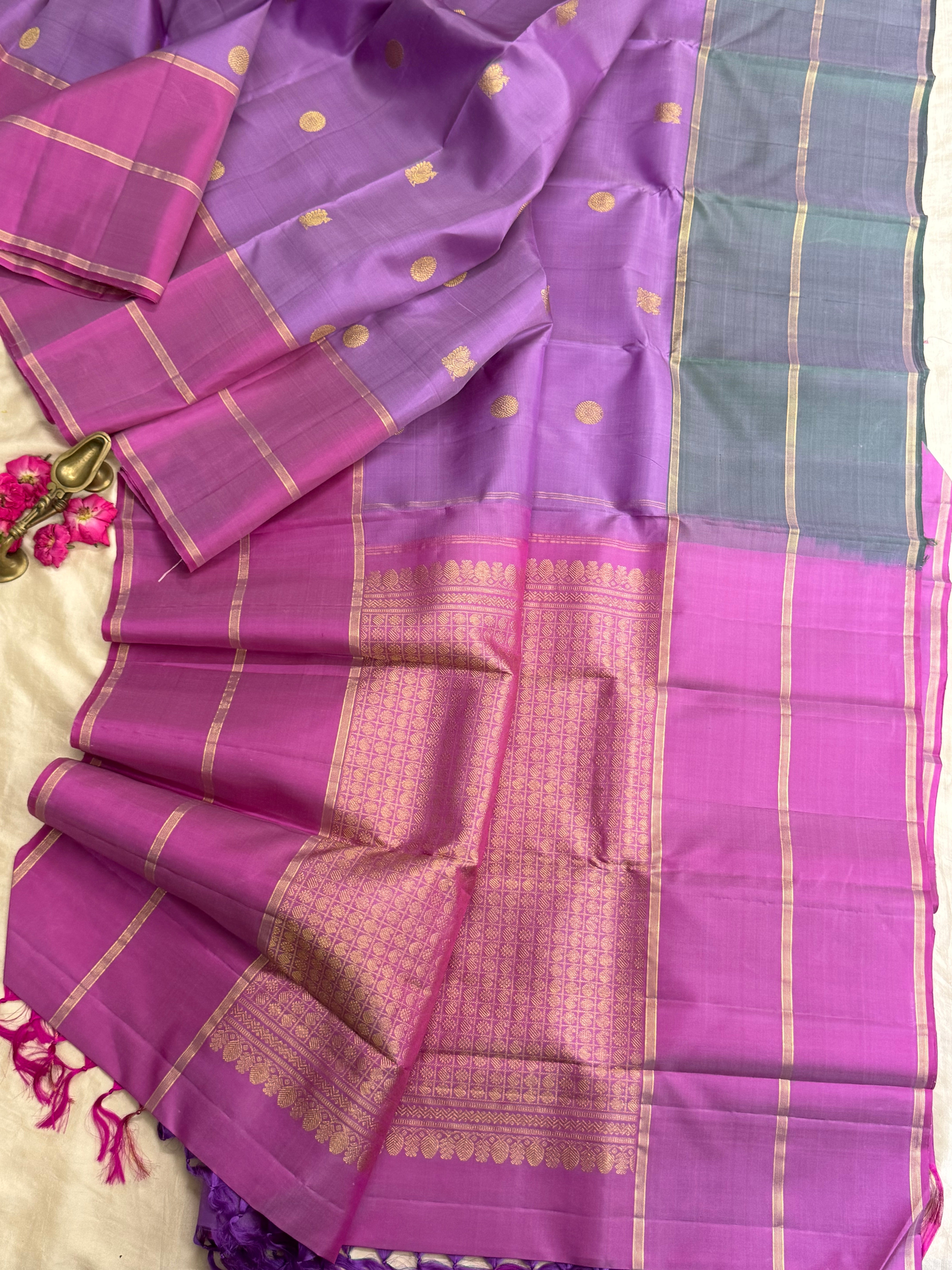 Lavender ganga jamuna border/ Arani silk
