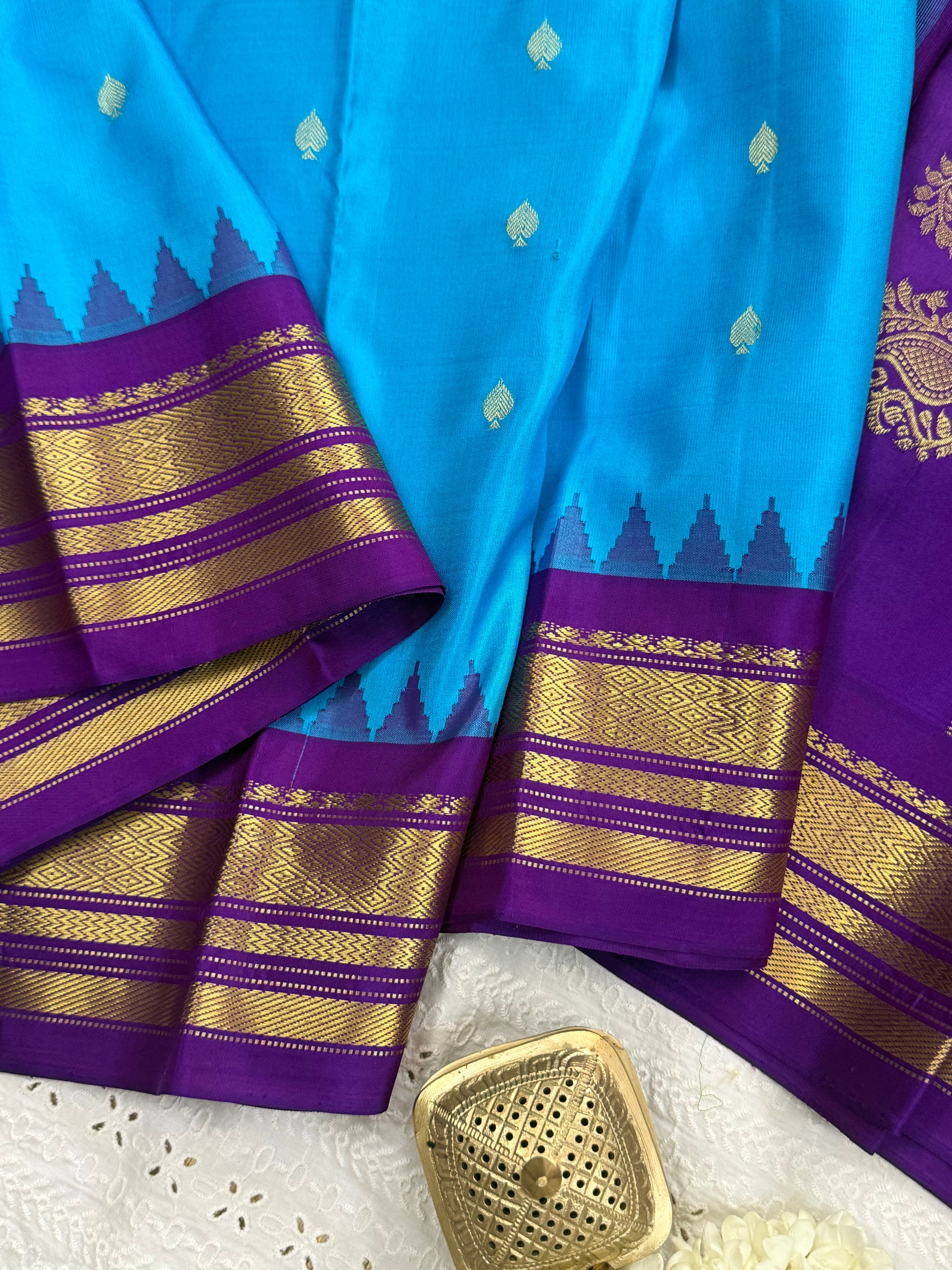 Rama blue and purple/ Gadwal silk CL9301