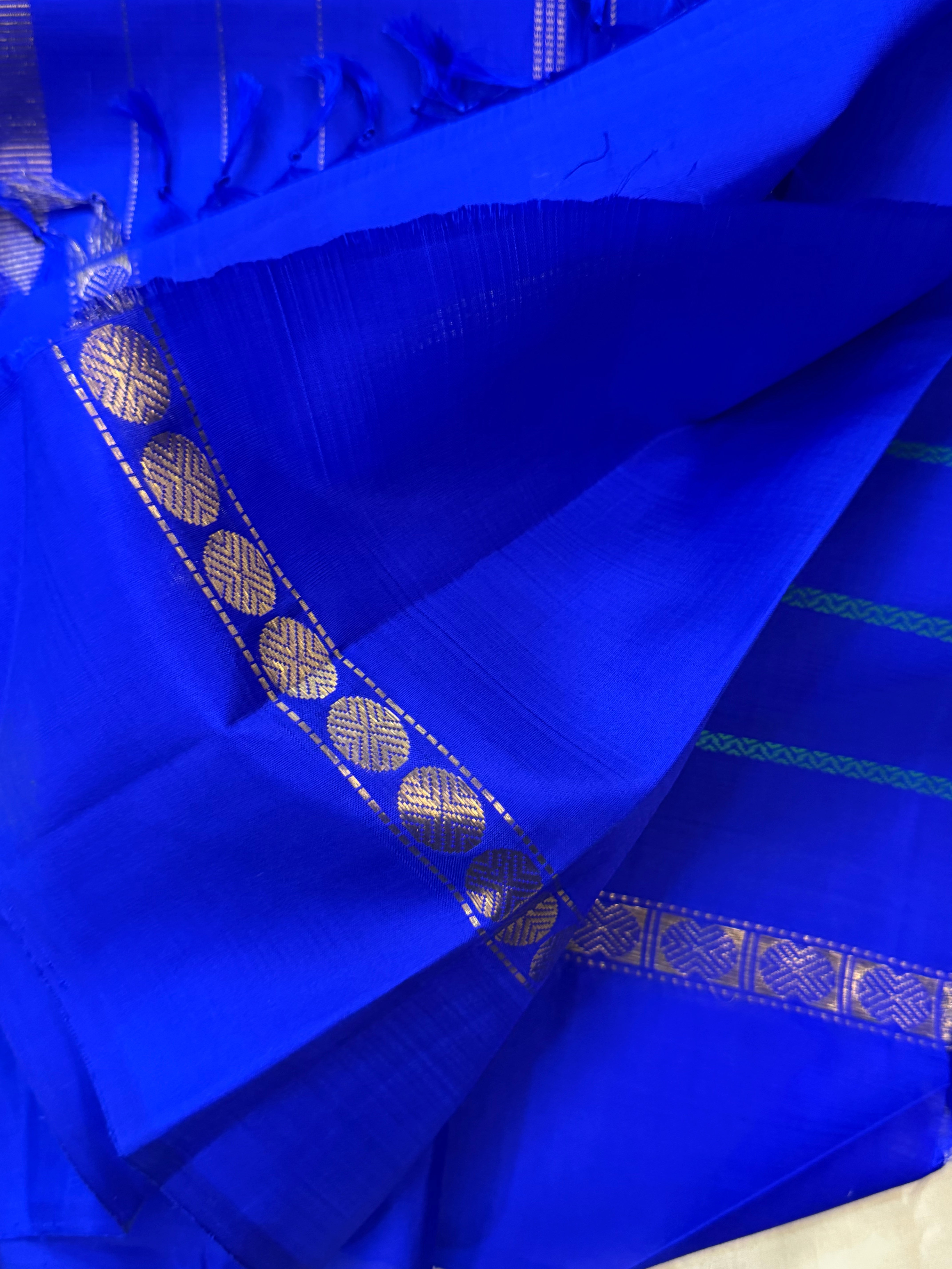 Royal blue veldhari/ Arani silk