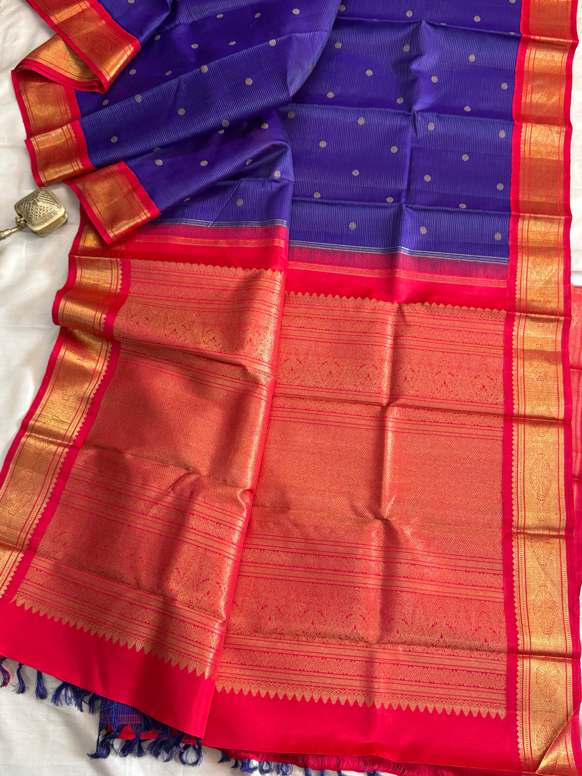 Brinjal blue - Day 3 Navarthri colour pure Zari Kanjipuram silk / blue Vairaoosi Butta clsa 949
