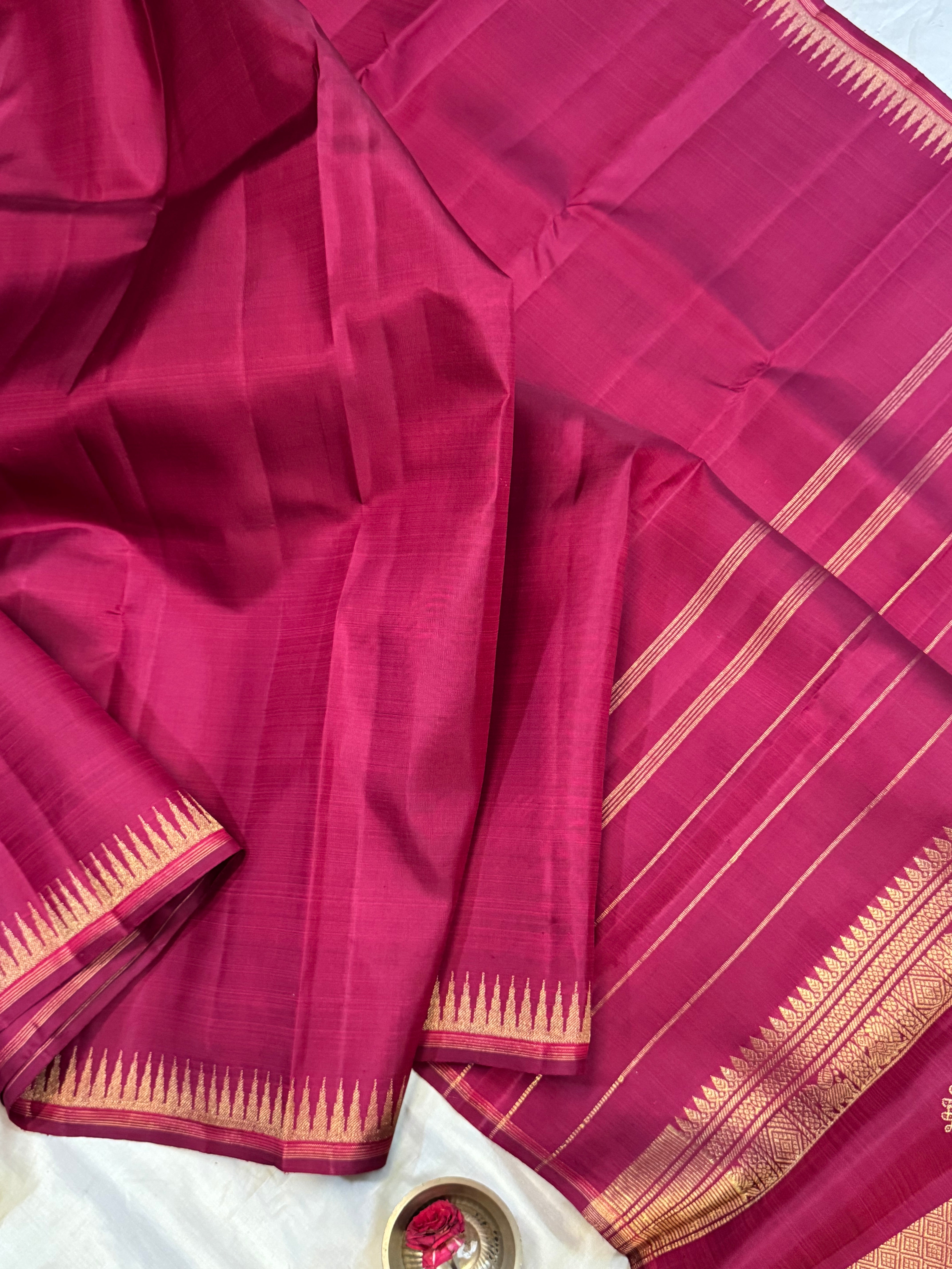 Swapnam : Araku seepu rekku / kanjipuram silk