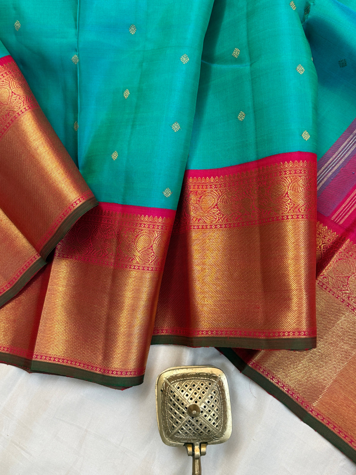 Turquoise blue and Korvai pure zari getti border