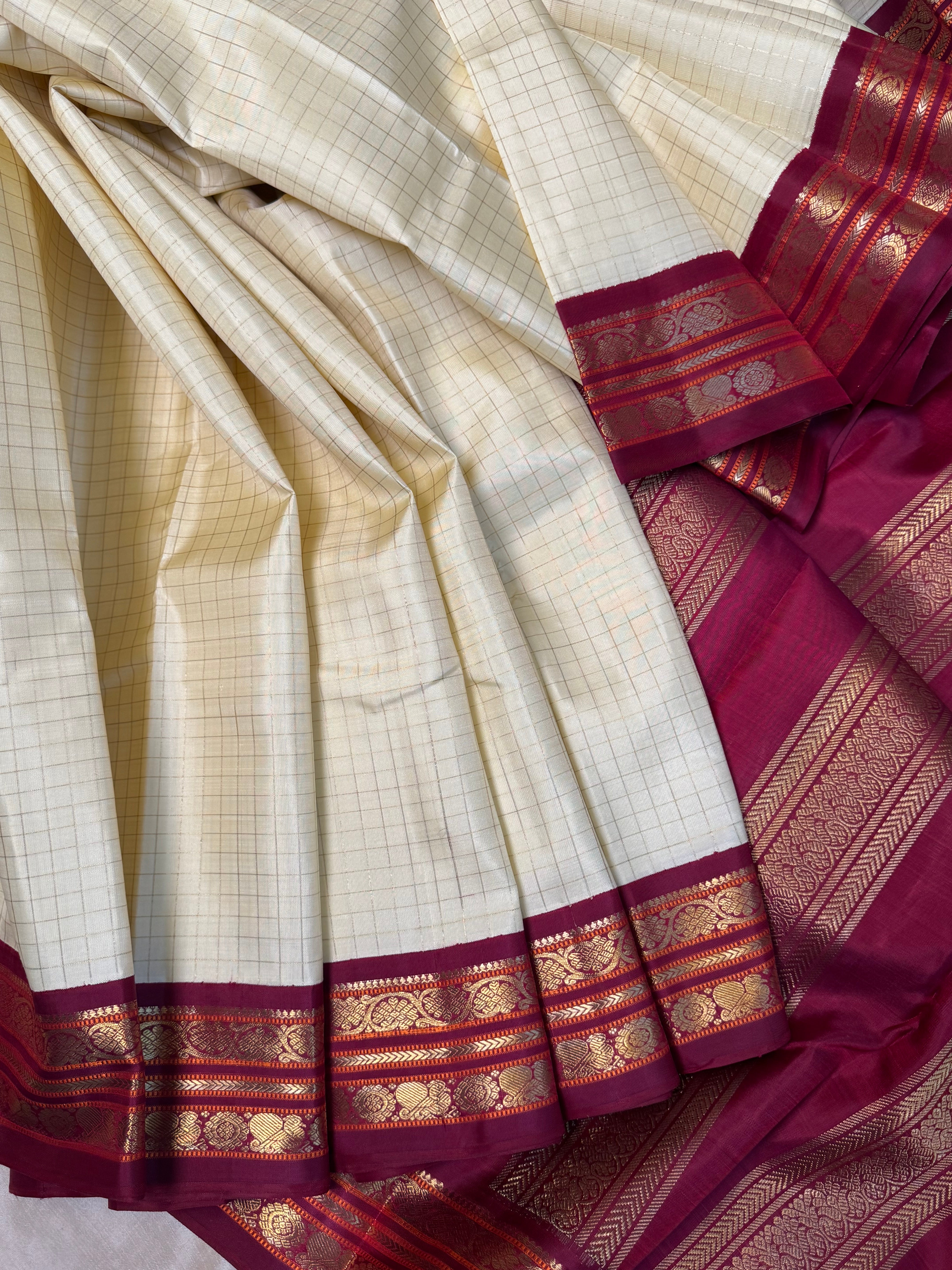 White Kattam Korvai / Kanjipuram silk