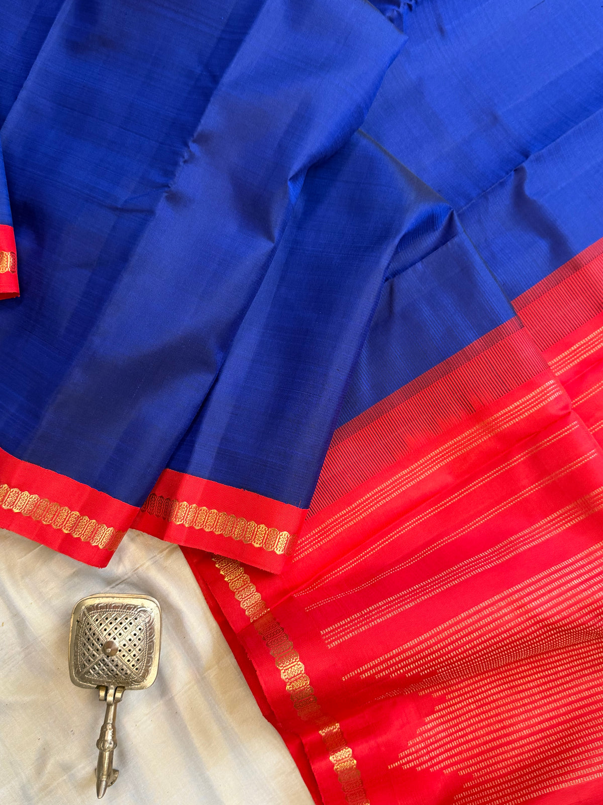 Blue and red Korvai pure Zari /Kanjipuram silk saree