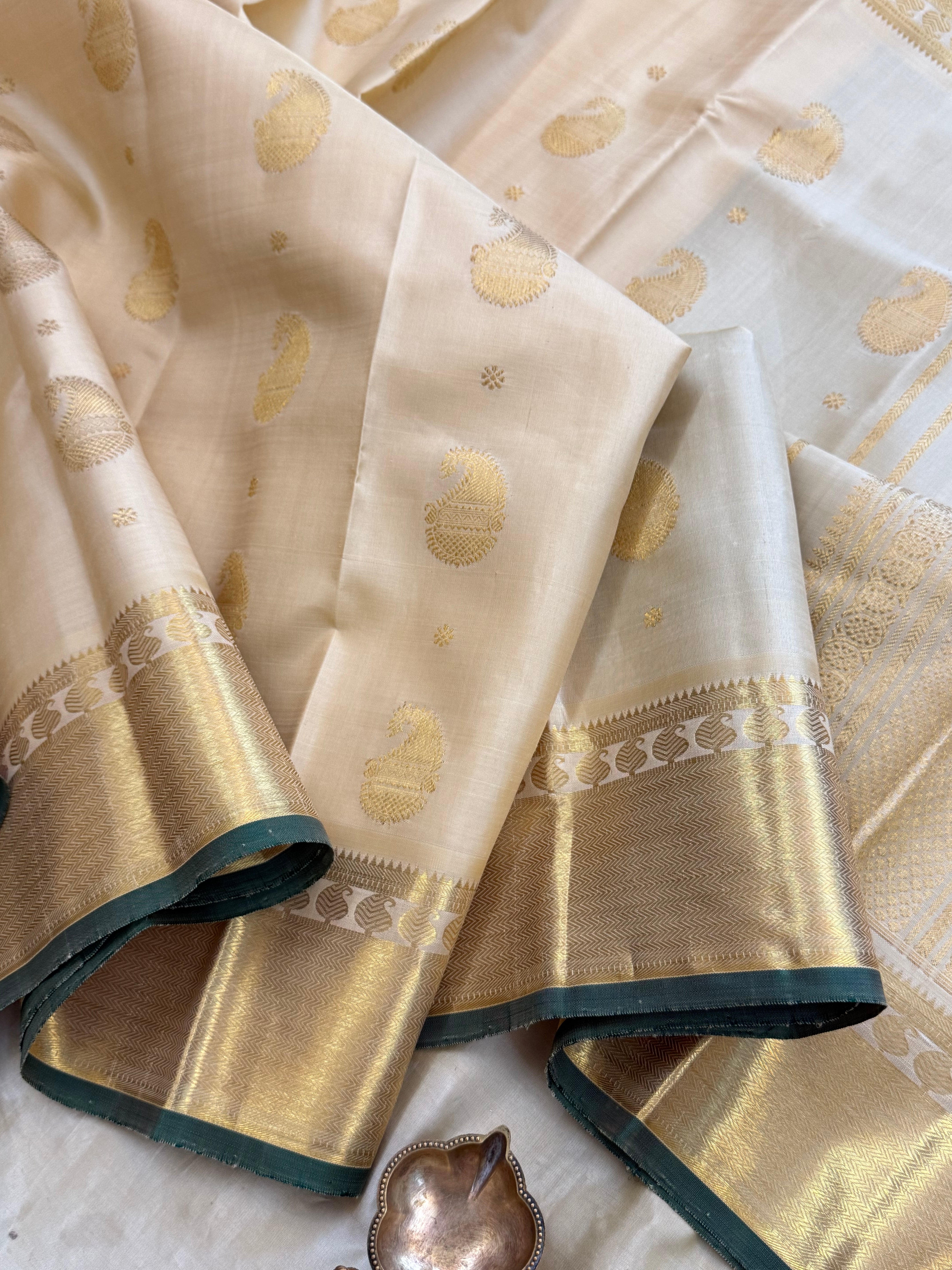Off sandal manga butta /Arani Silk Saree CLSA10841