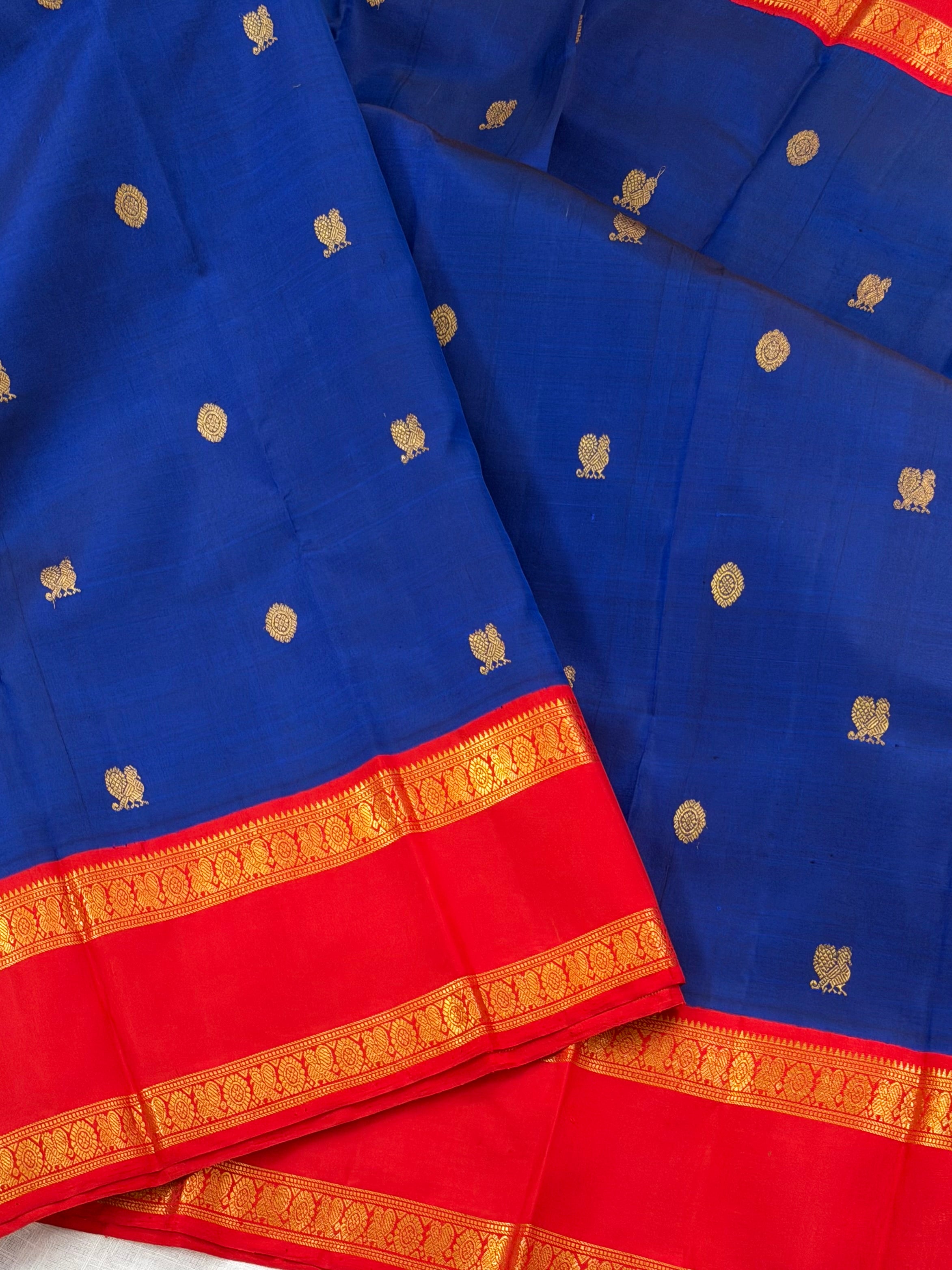 Ms blue  Korvai retta pet   / Arani silk