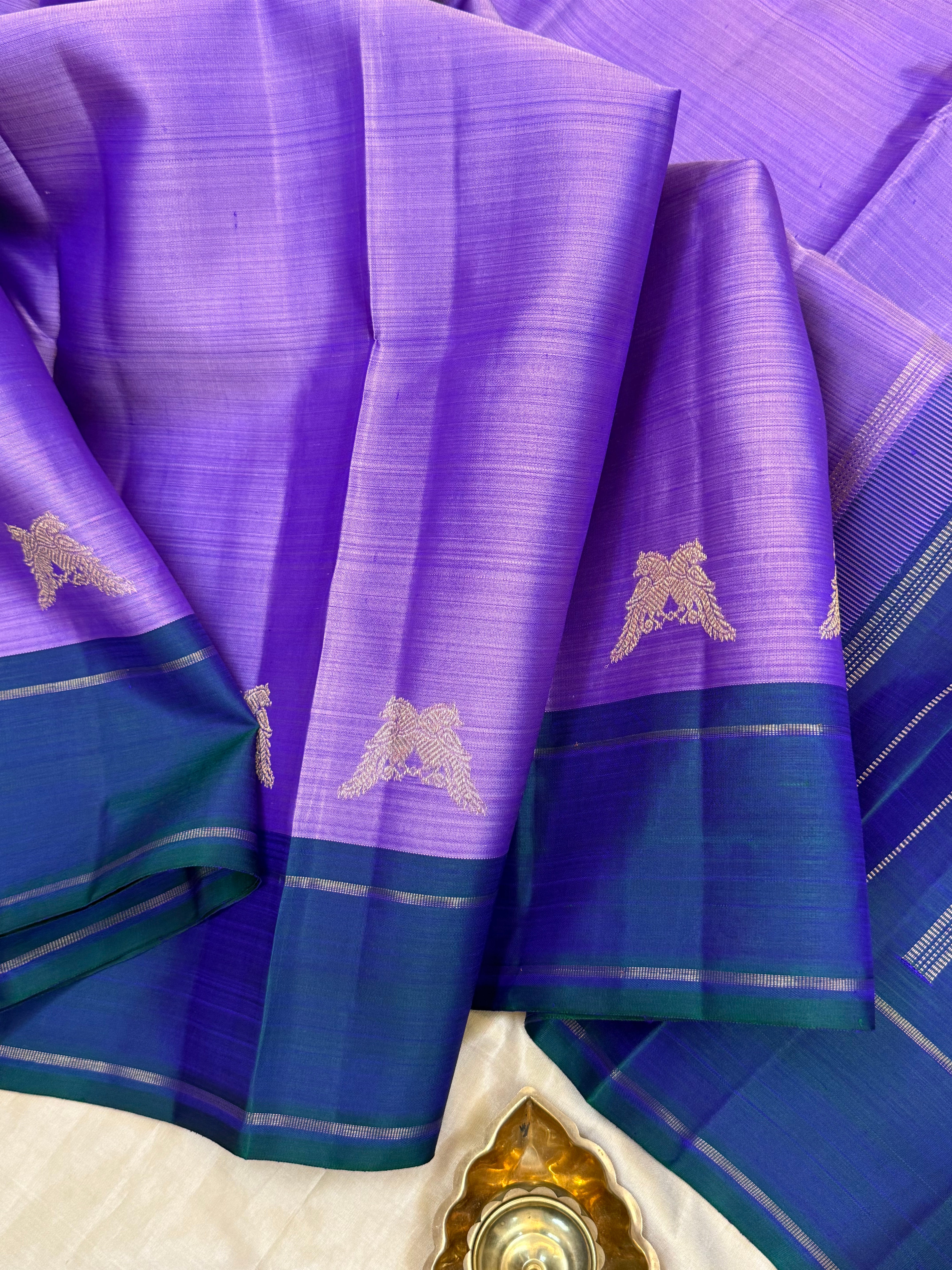Lavender and mayilkazhuthu border jodi kili butta/ KANJIPURAM SILK SAREE CLSA 10534