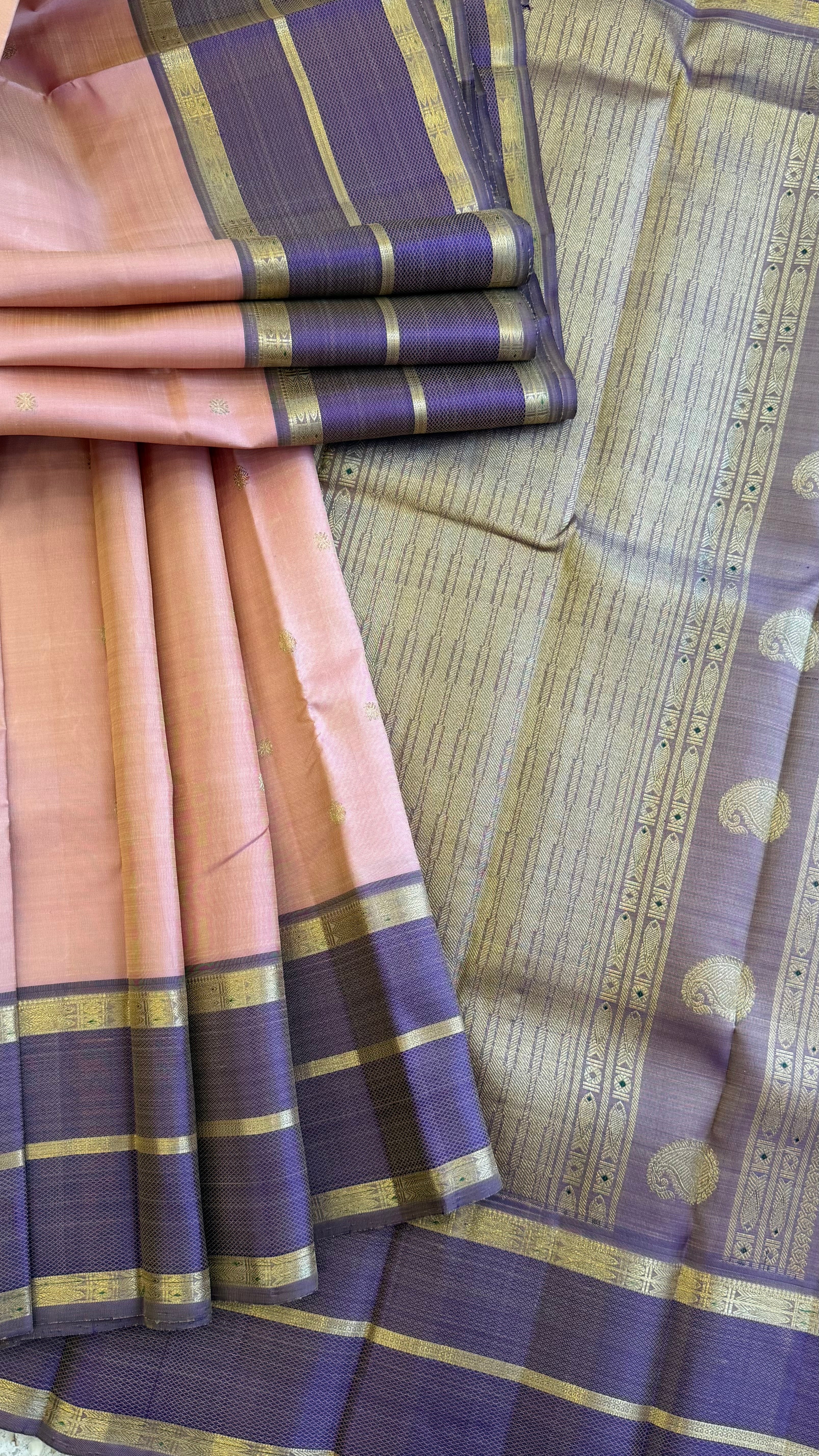 Light geva triple border / Kanchipuram silk