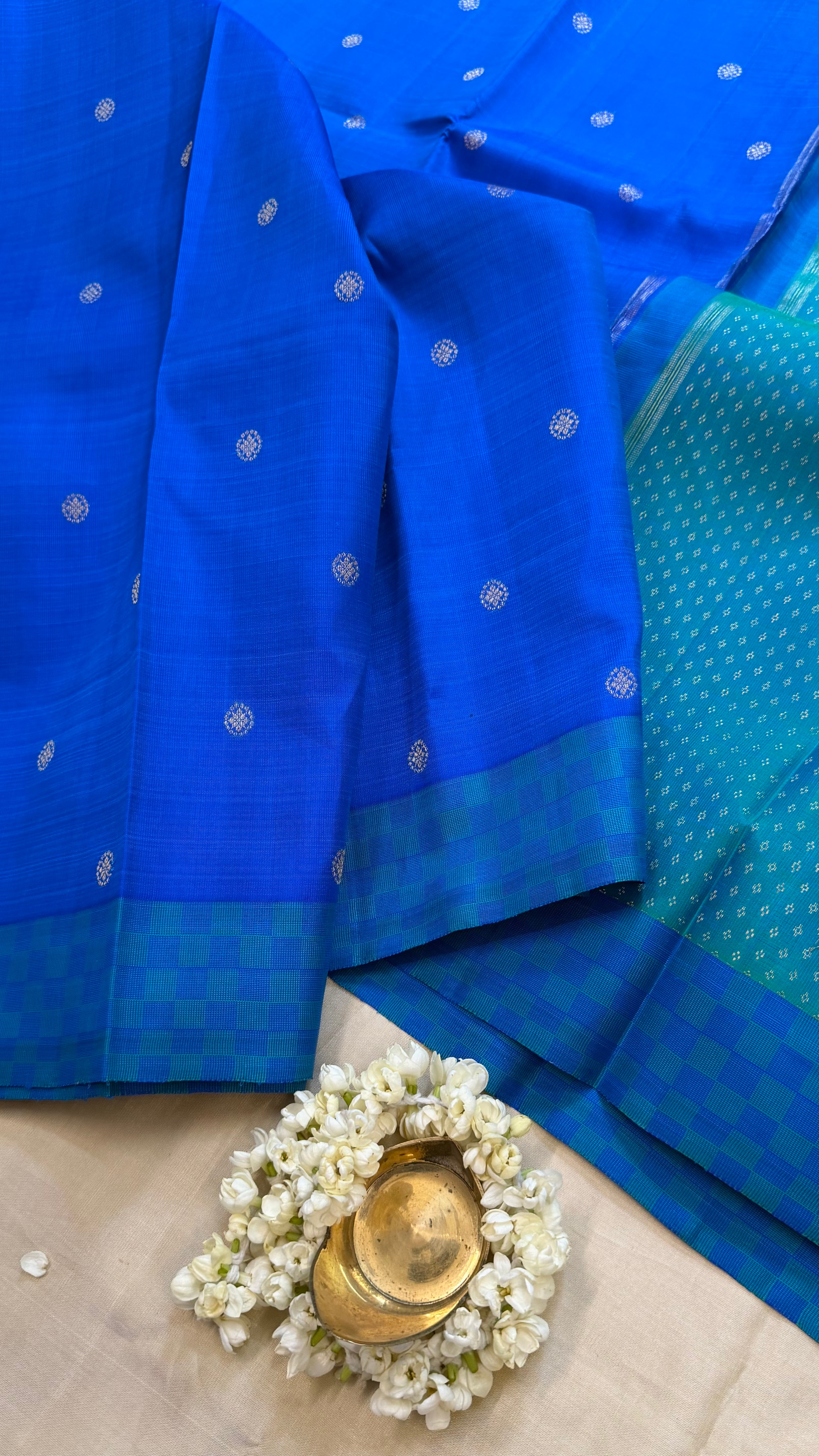 Blue paimadi border / Kanjipuram silk
