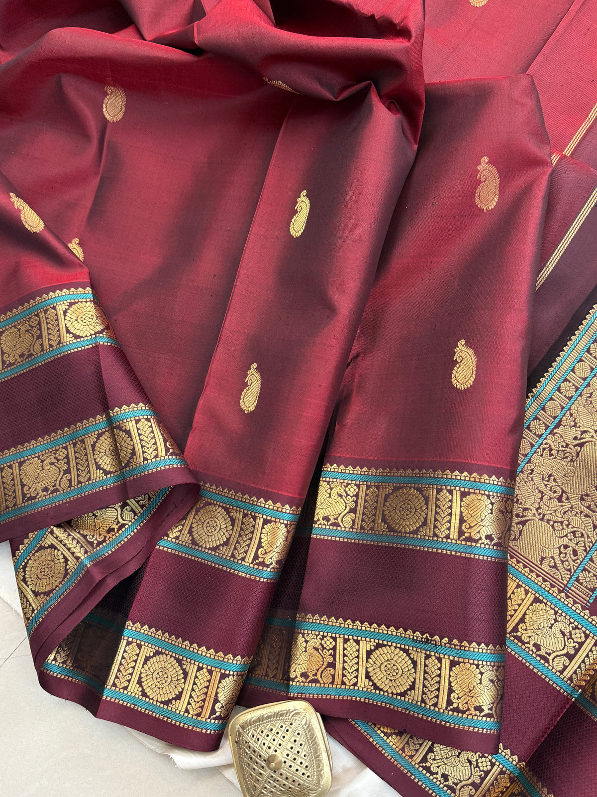 special edition- unique pallu and pure silk sarees clsa 12558