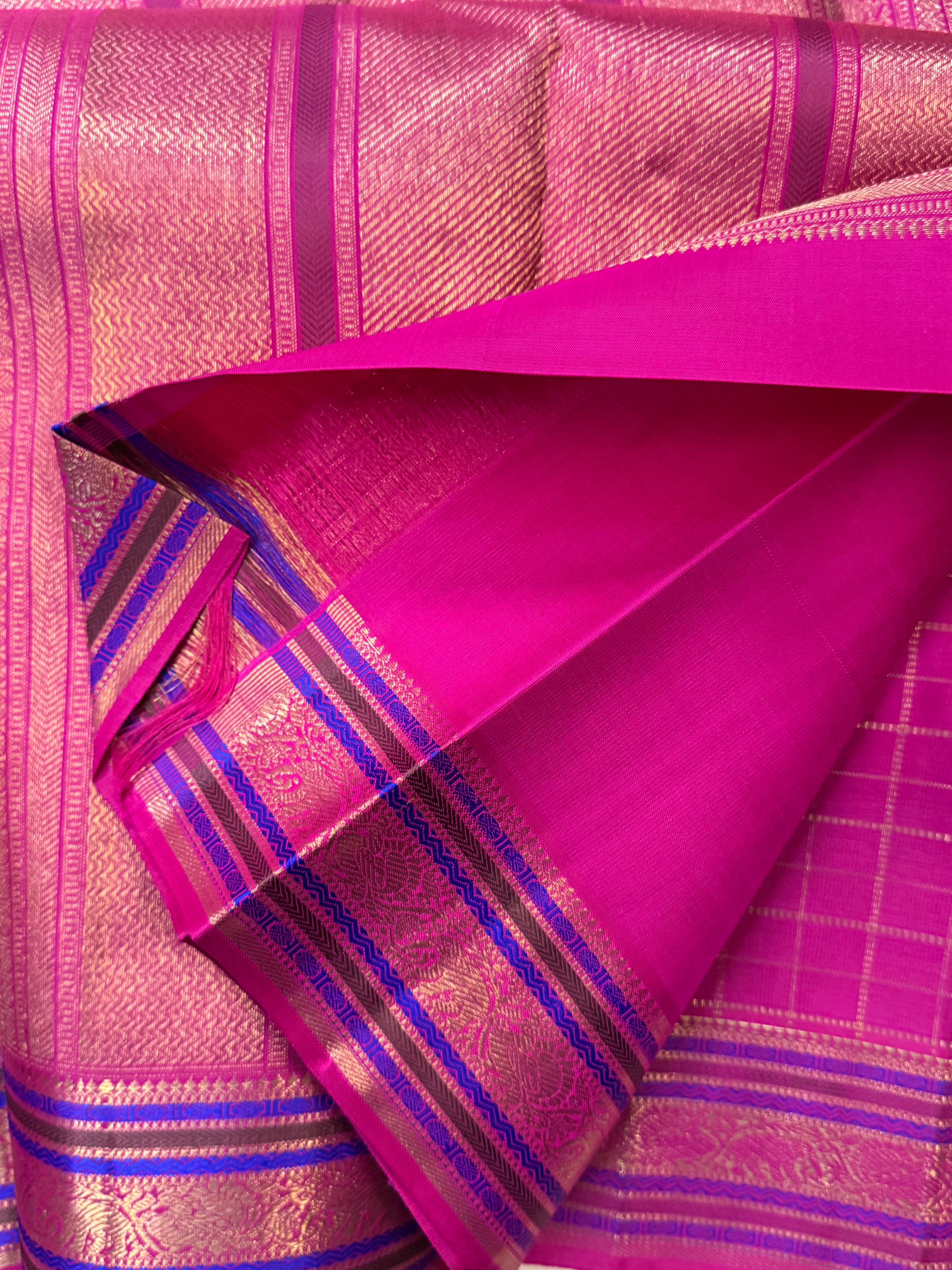Dark pink zari kattam / kanjipuram silk