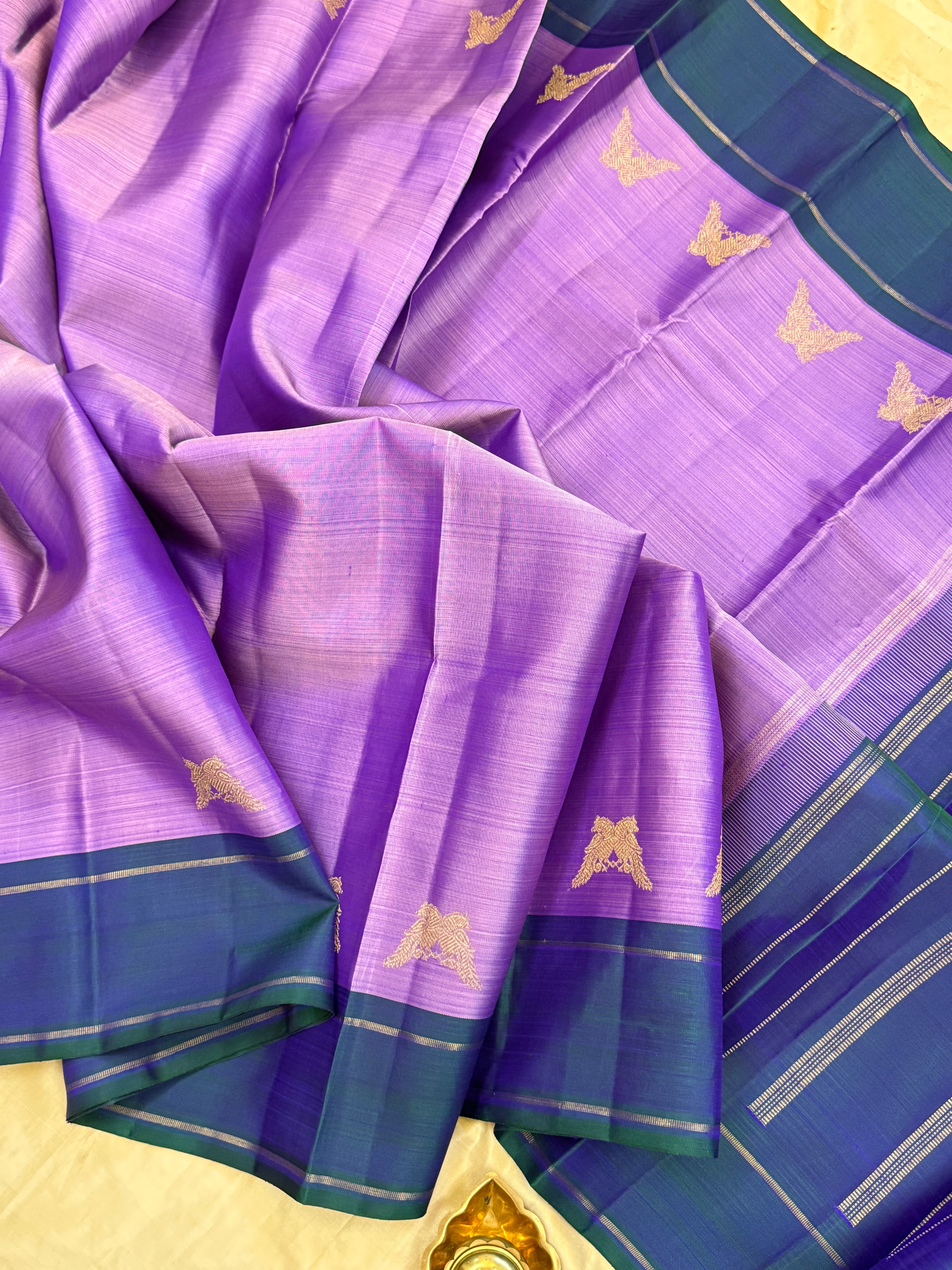 Lavender and mayilkazhuthu border jodi kili butta/ KANJIPURAM SILK SAREE CLSA 10534