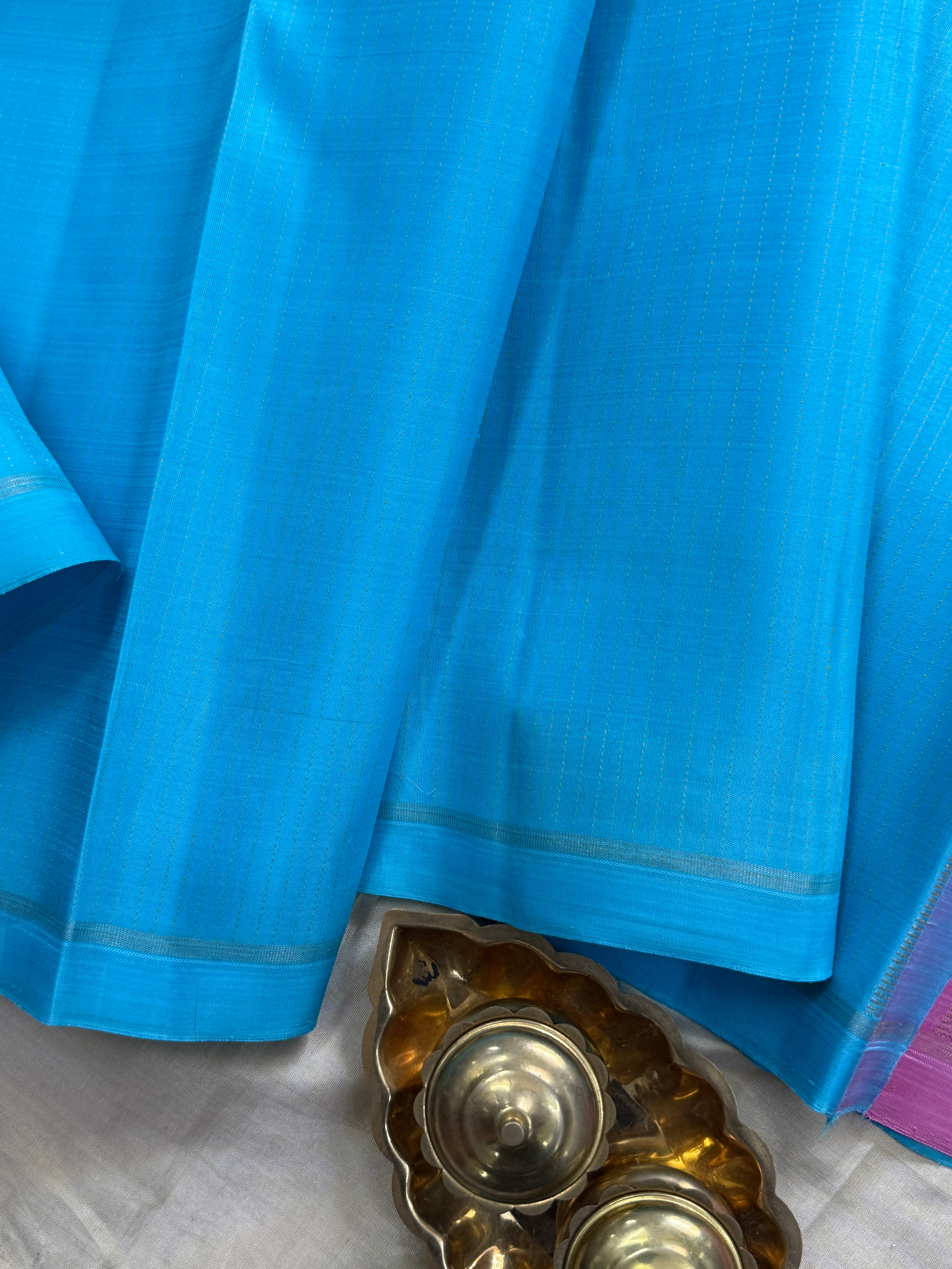 LITE ANANDHA BLUE AND BODY THREAD LINE BORDER LESS/KANJIPURAM SILK SAREE CLSA 9963