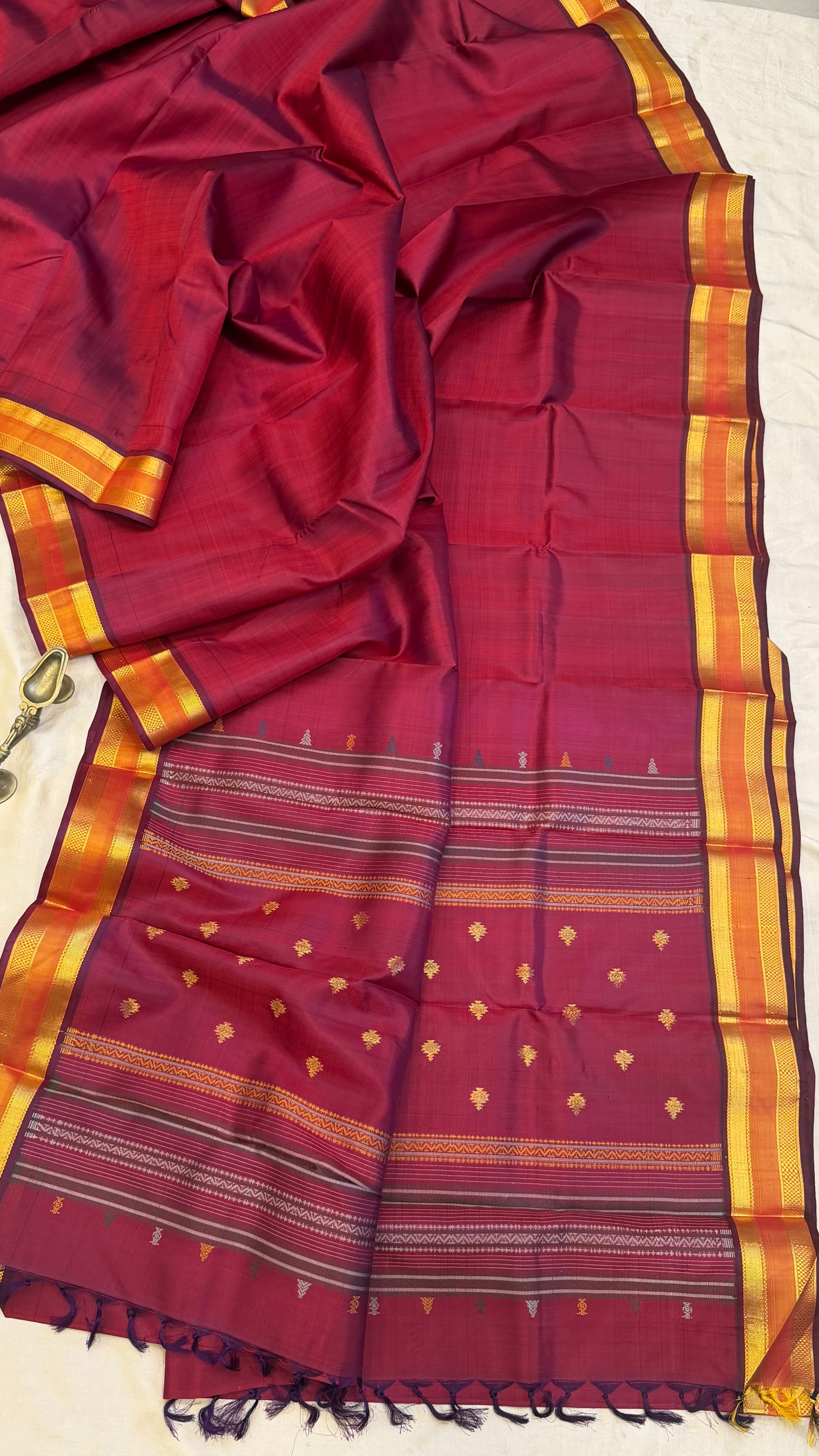 Araku thread work unique pallu / Arani silk