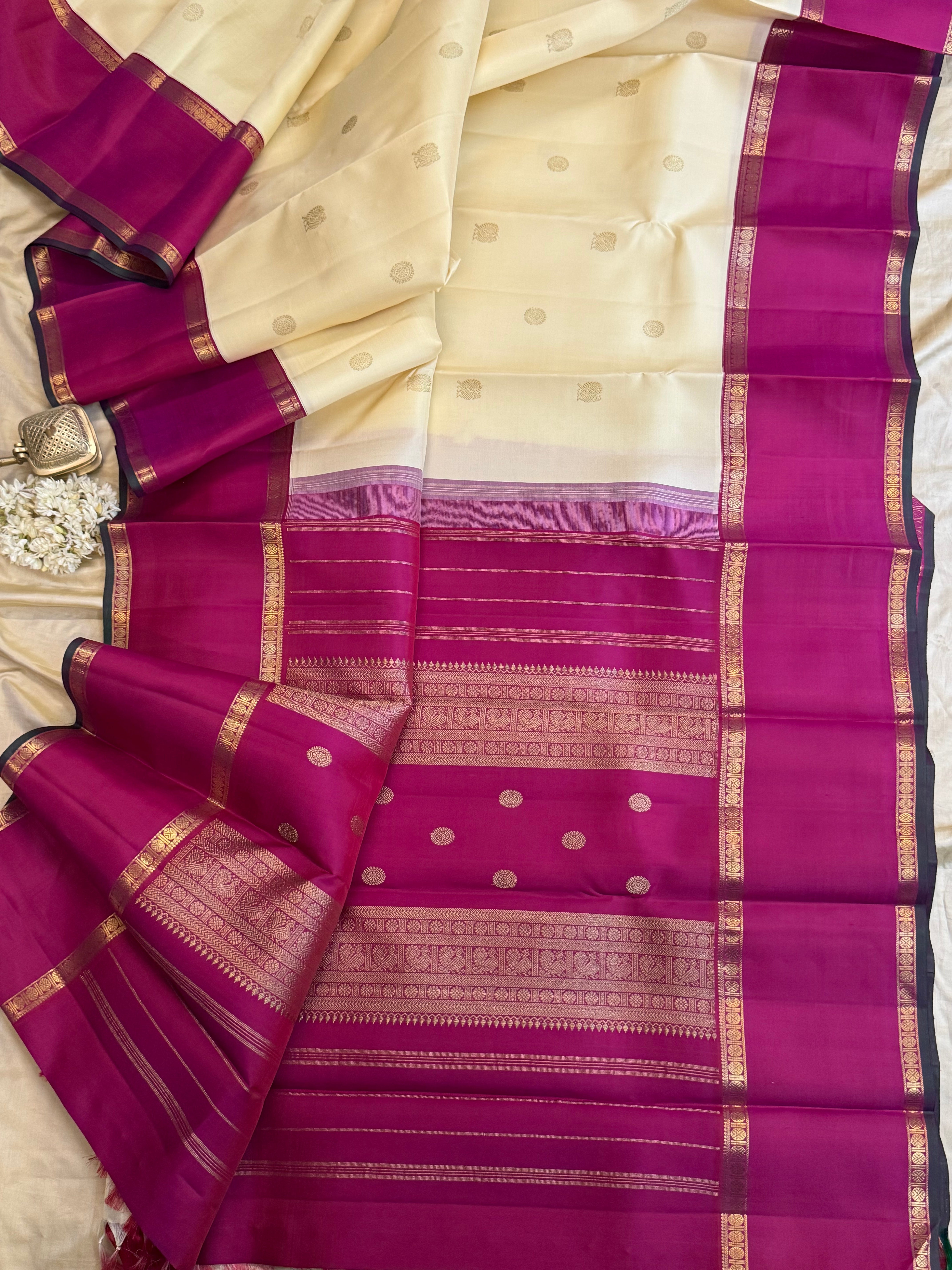 Offwhite and pink rettapet border kai korvai/ Kanjipuram silk