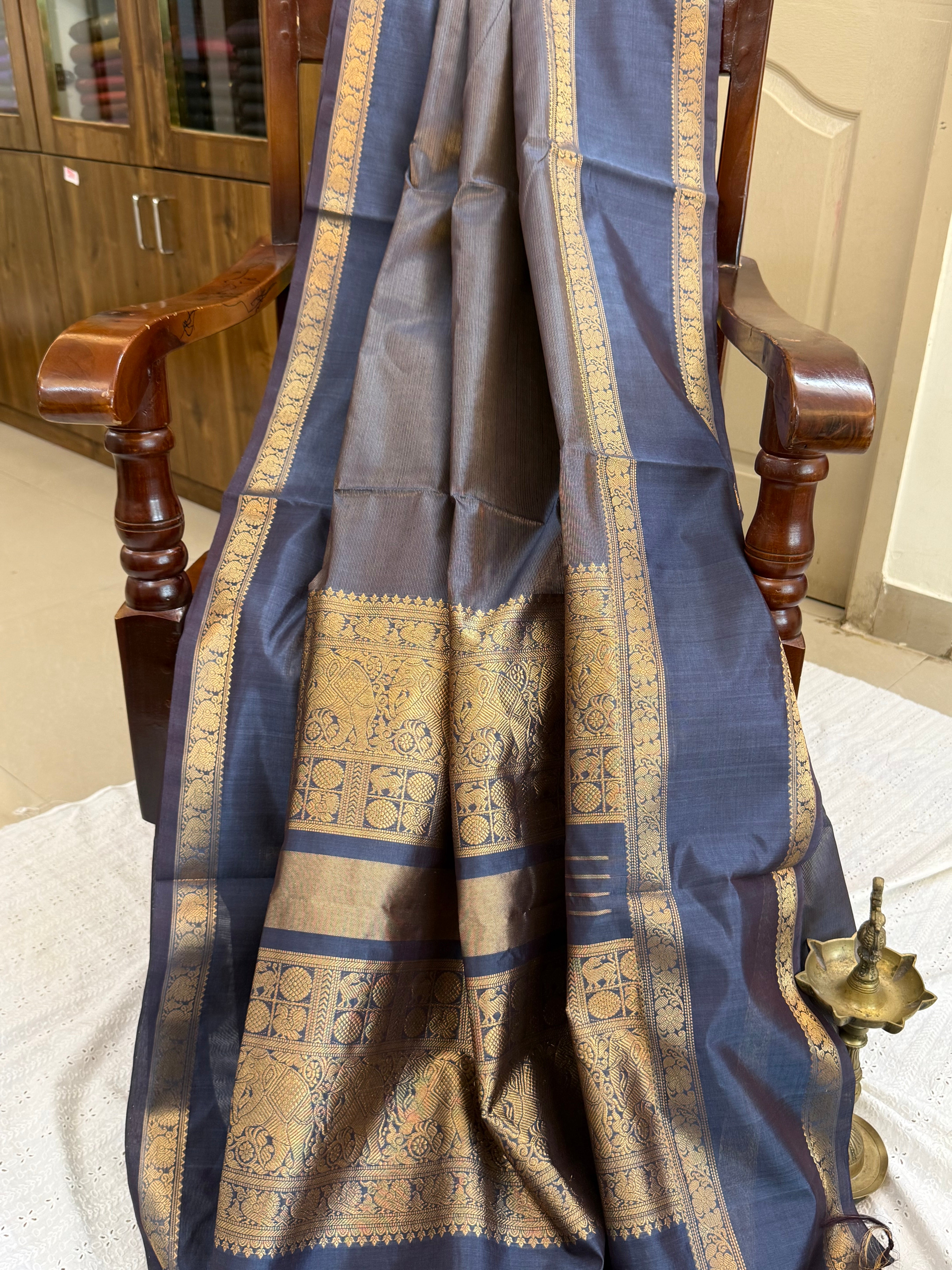 Greyish blue tissue rettapet border/ Premium Silk Cotton CL9732