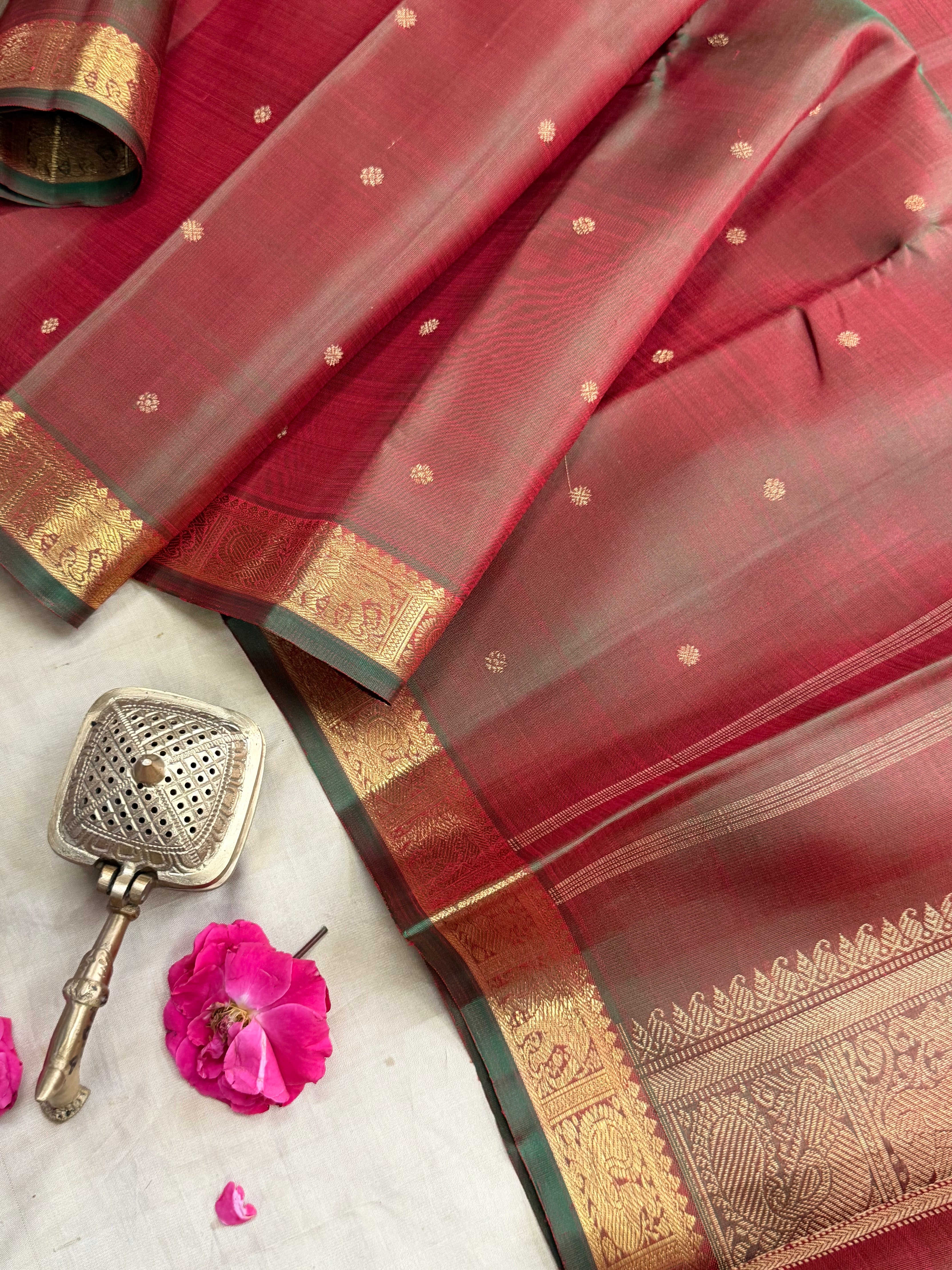 Manthulir small border pure Zari Kanjipuram silk CLSA9324