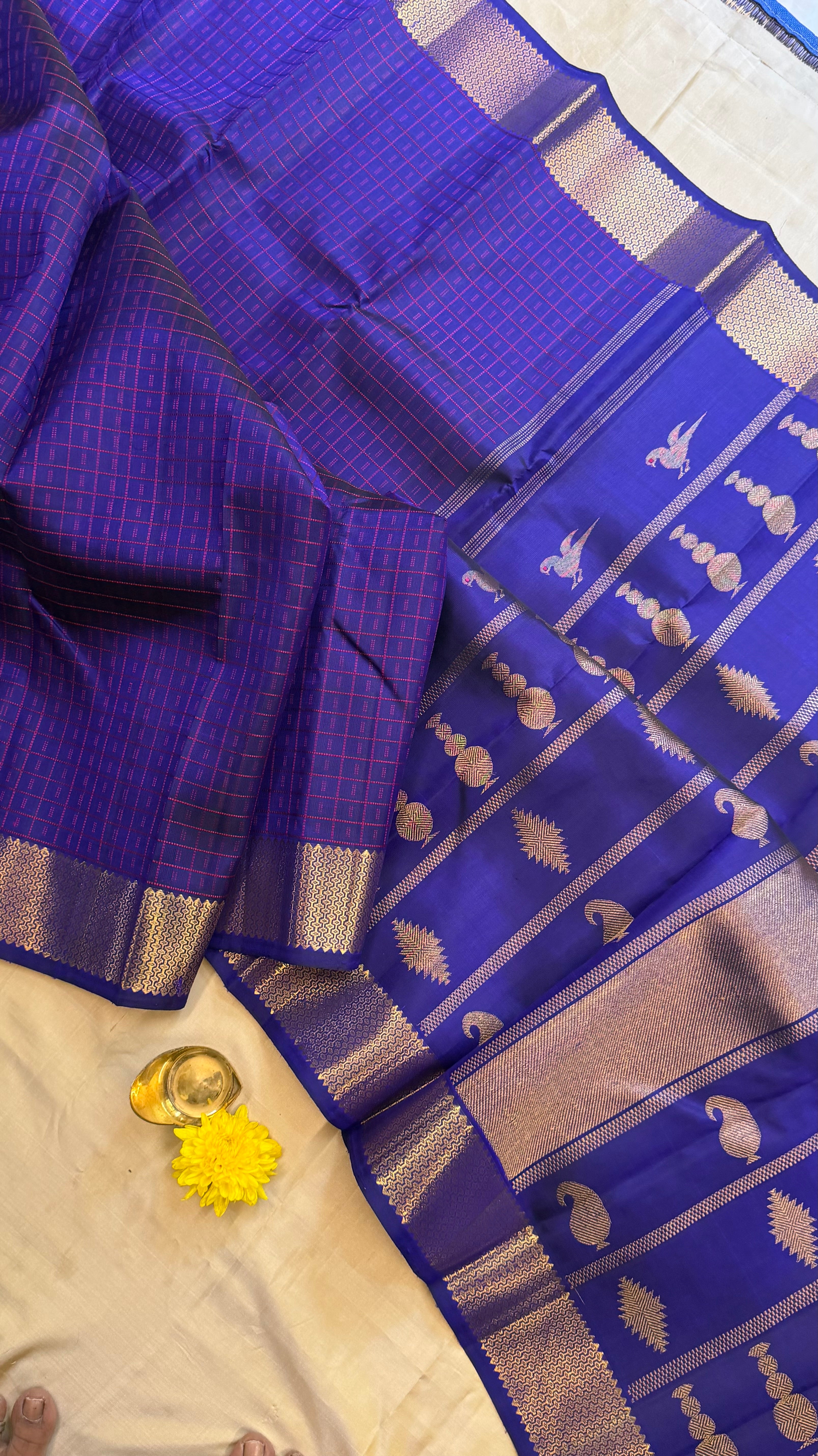Purplish Blue lakshambutta/ Kanjipuram Silk