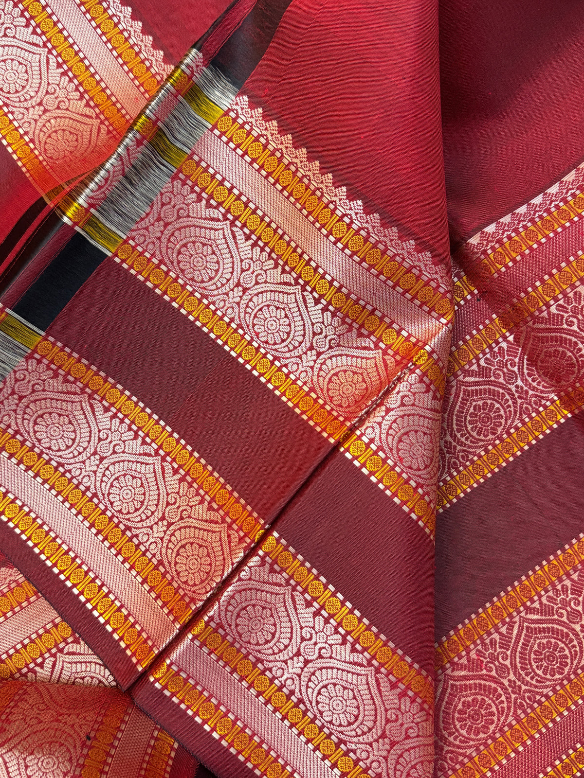 Festivel edit _Special edition _long border with body thread butta silk saree/clsa 12410