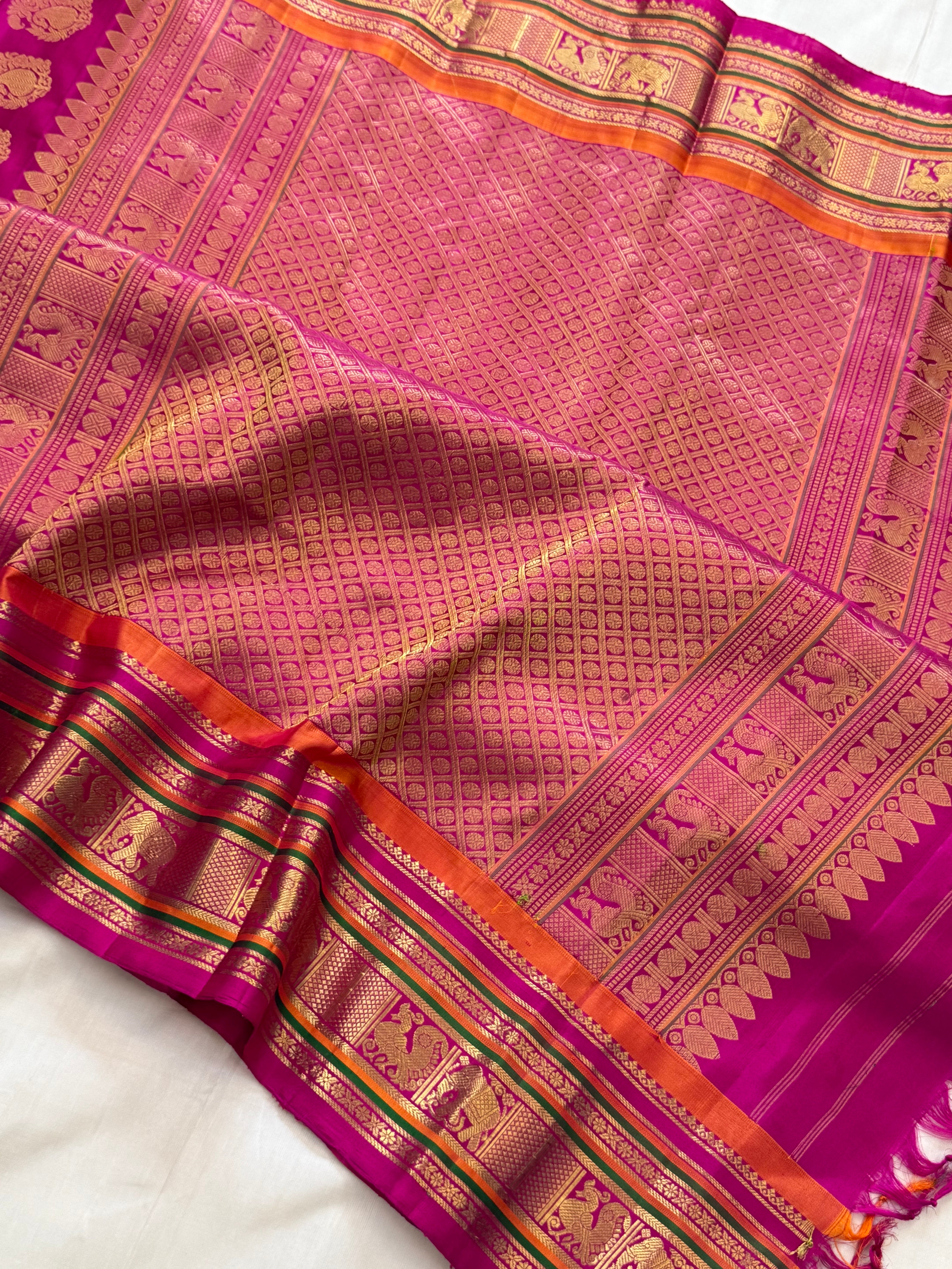 Parrot green body chakram Butta Rani pink temple border CLSA11306