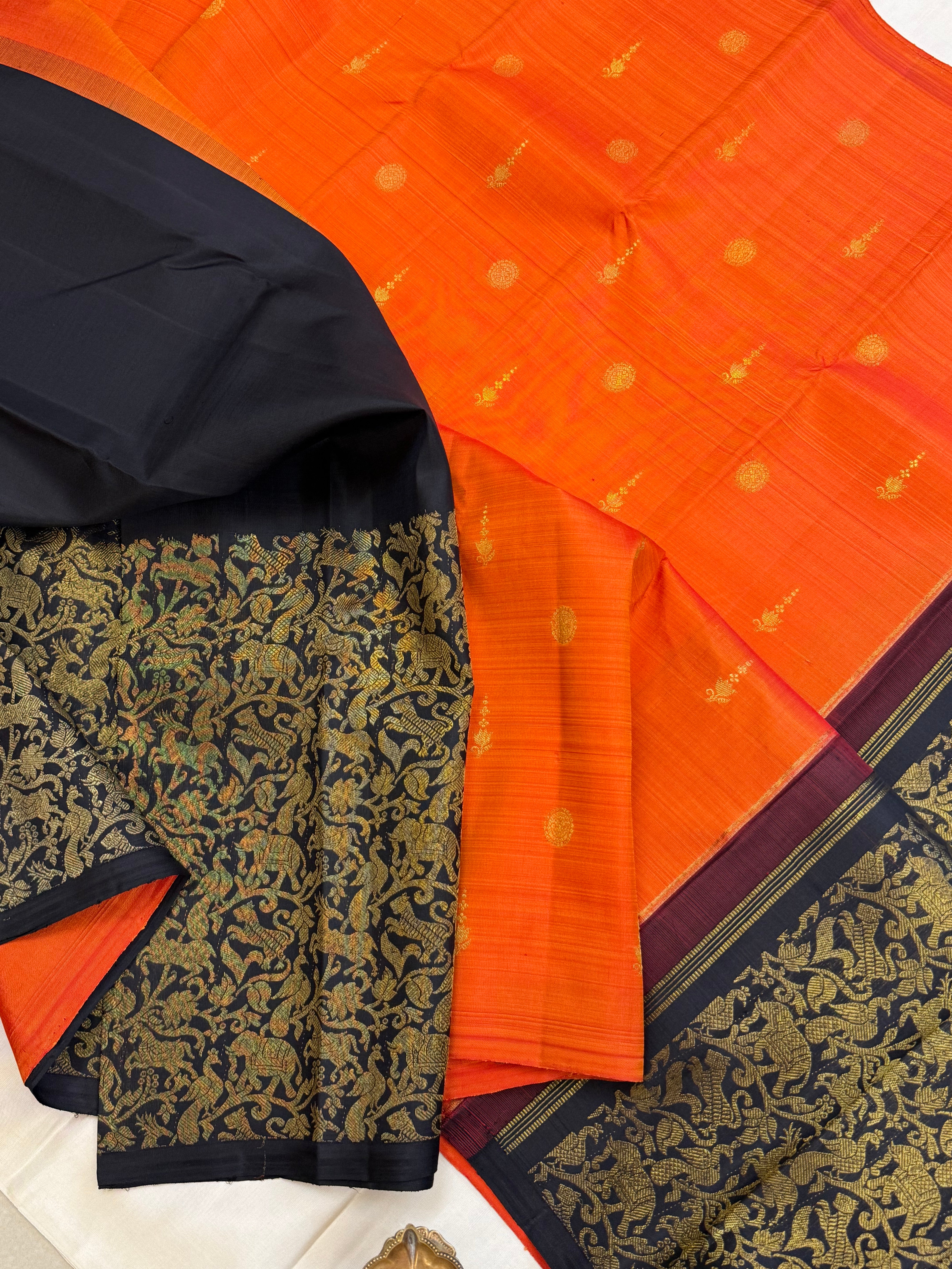Black with orange Vanasingaram partly pallu / kanjivaram silk clsa 8634