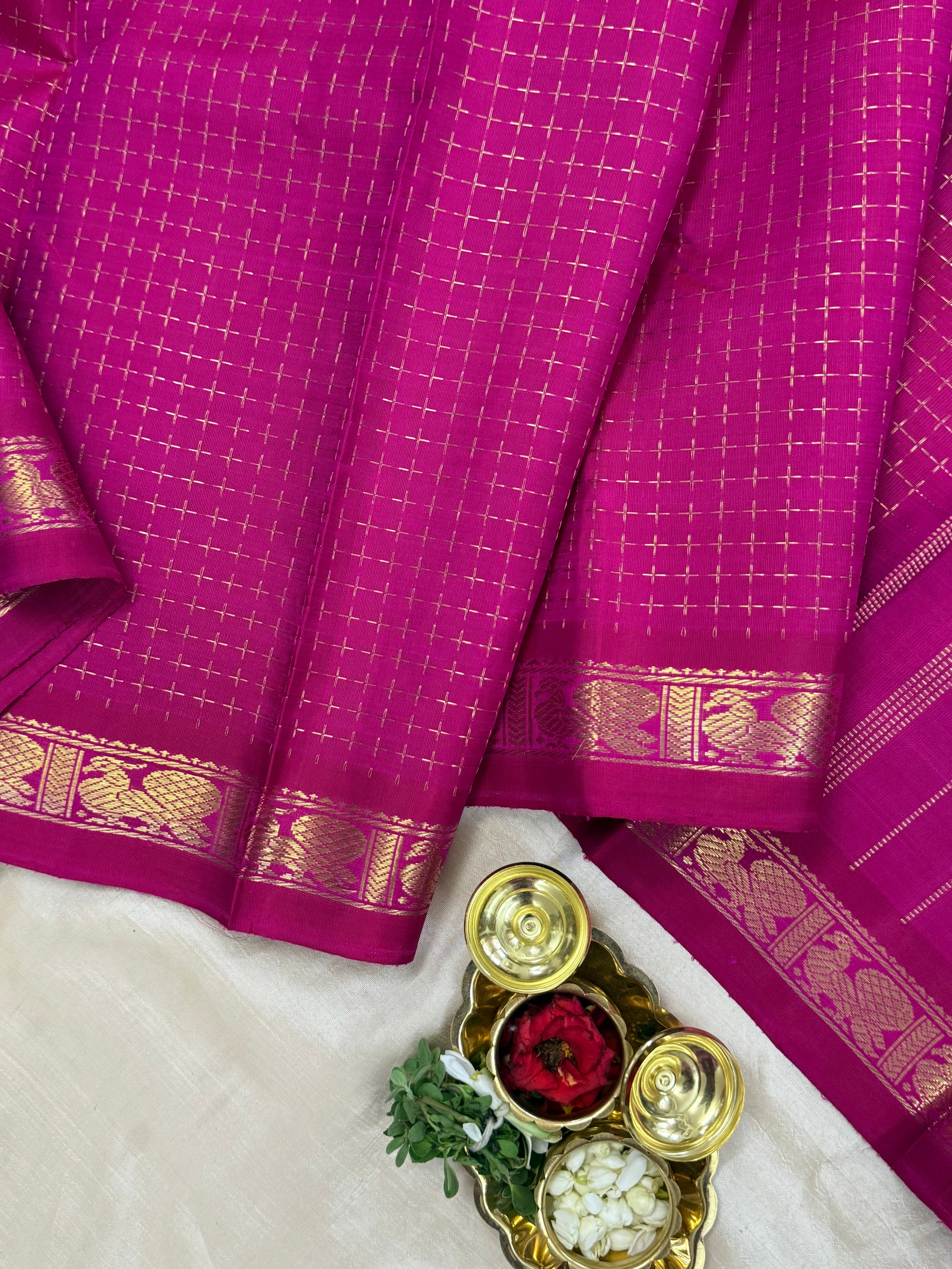 Pink plus butta small border / Kanjipuram silk