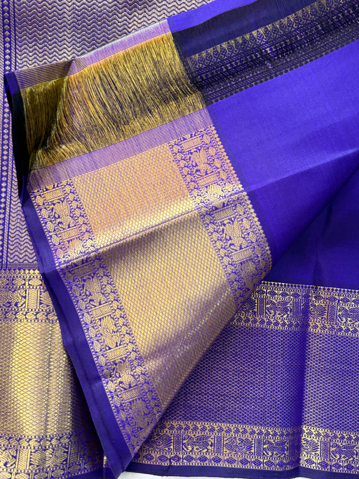 Brinjal Blue - Day 3 Navarthri colour pure Zari Kanjipuram silk / getti border and small Butta clsa 11613