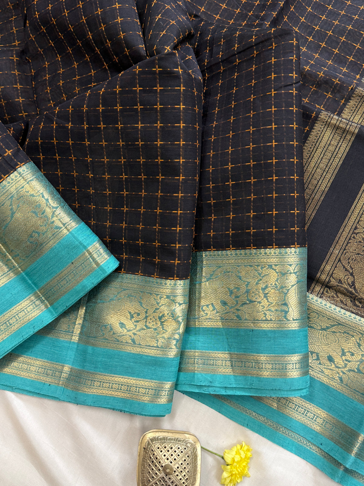 Black plus butta / Silk Cotton Saree CLSA10215