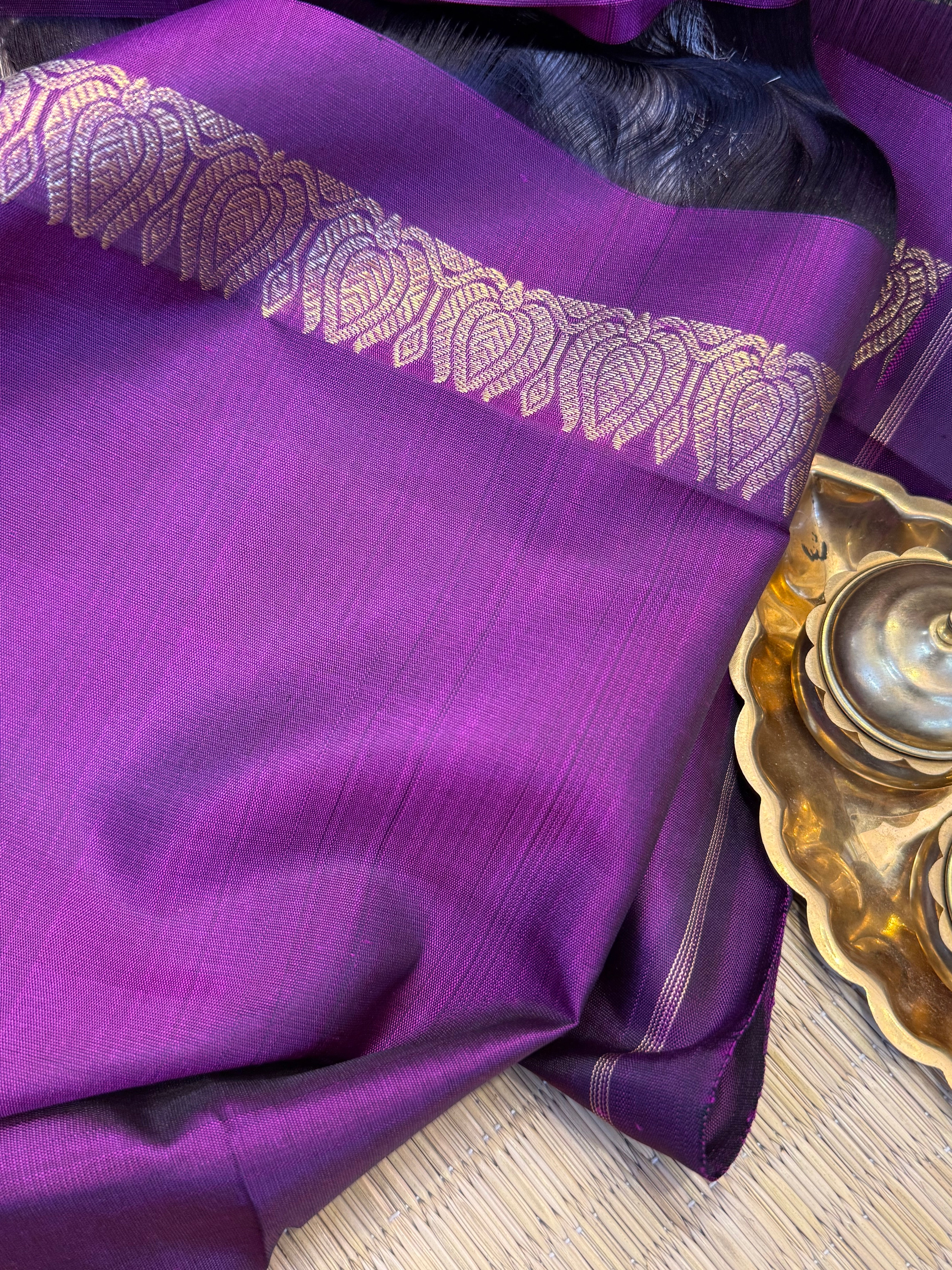 Offwhite border jodi yannai butta double color pallu / Kanjipuram silk CL9979