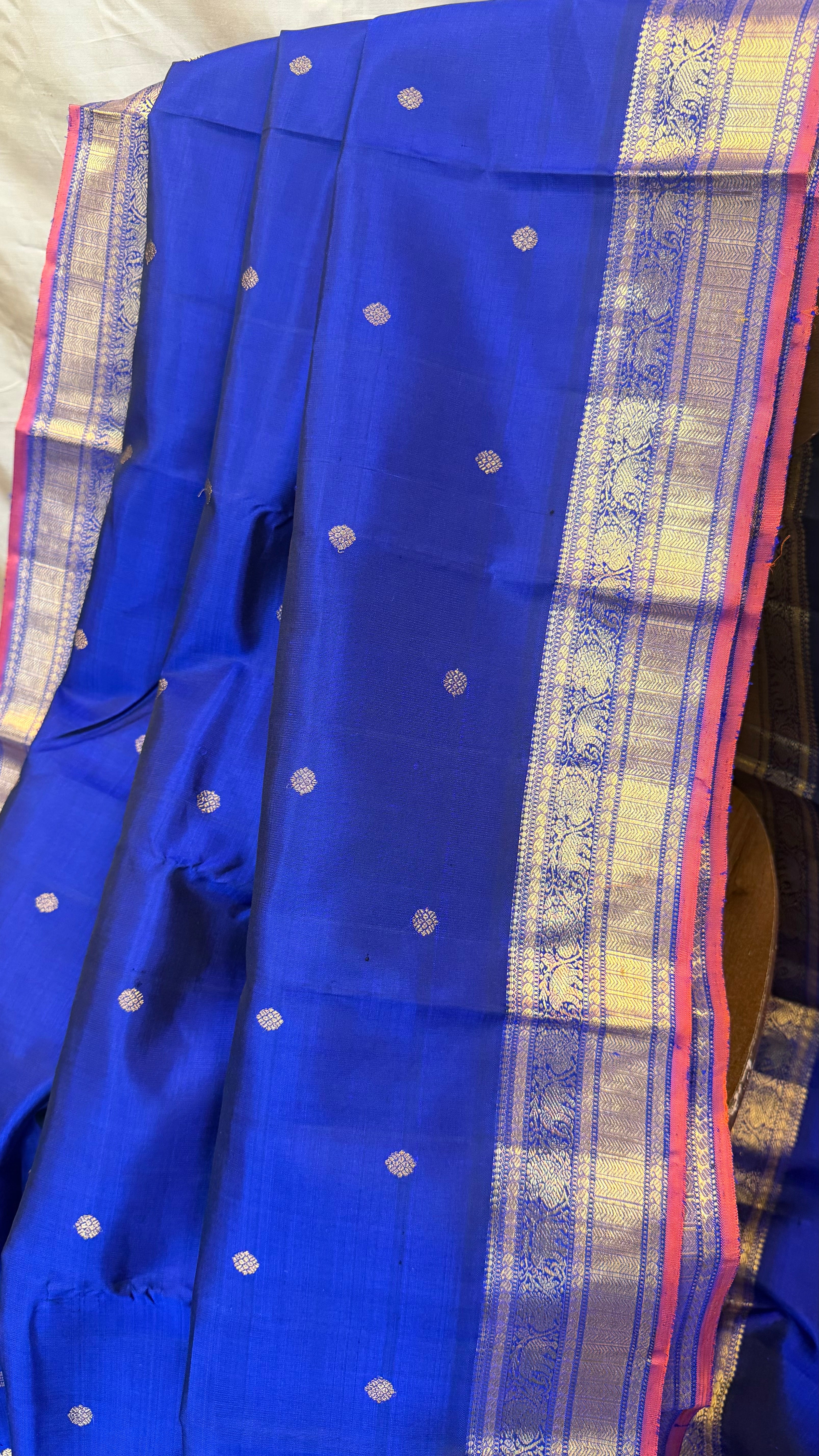 Swapnam:  Ms blue yaanai pet /  Kanjipuram silk