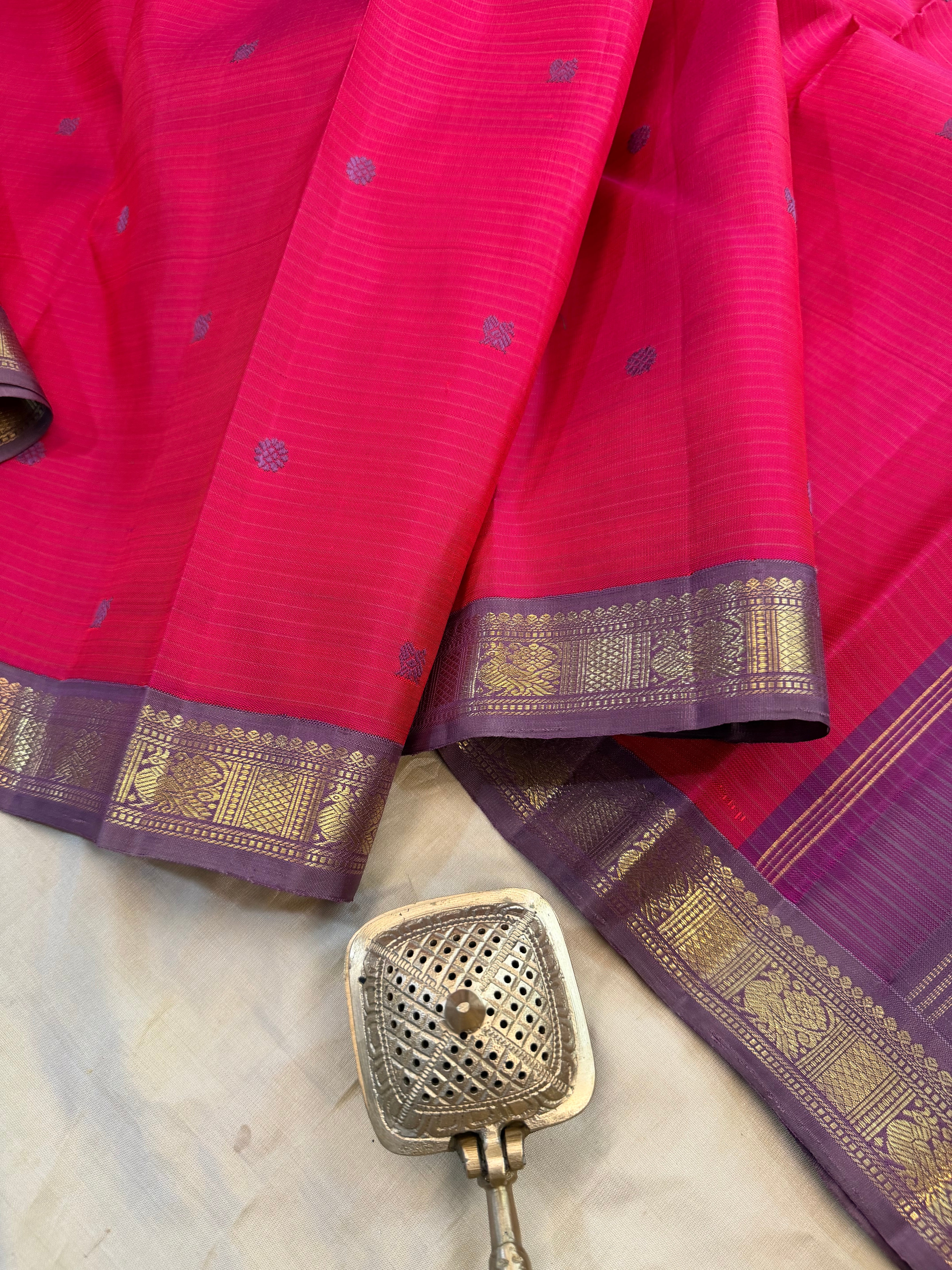 Strawberry pink kutty Korvai  / pure Kanjipuram silk
