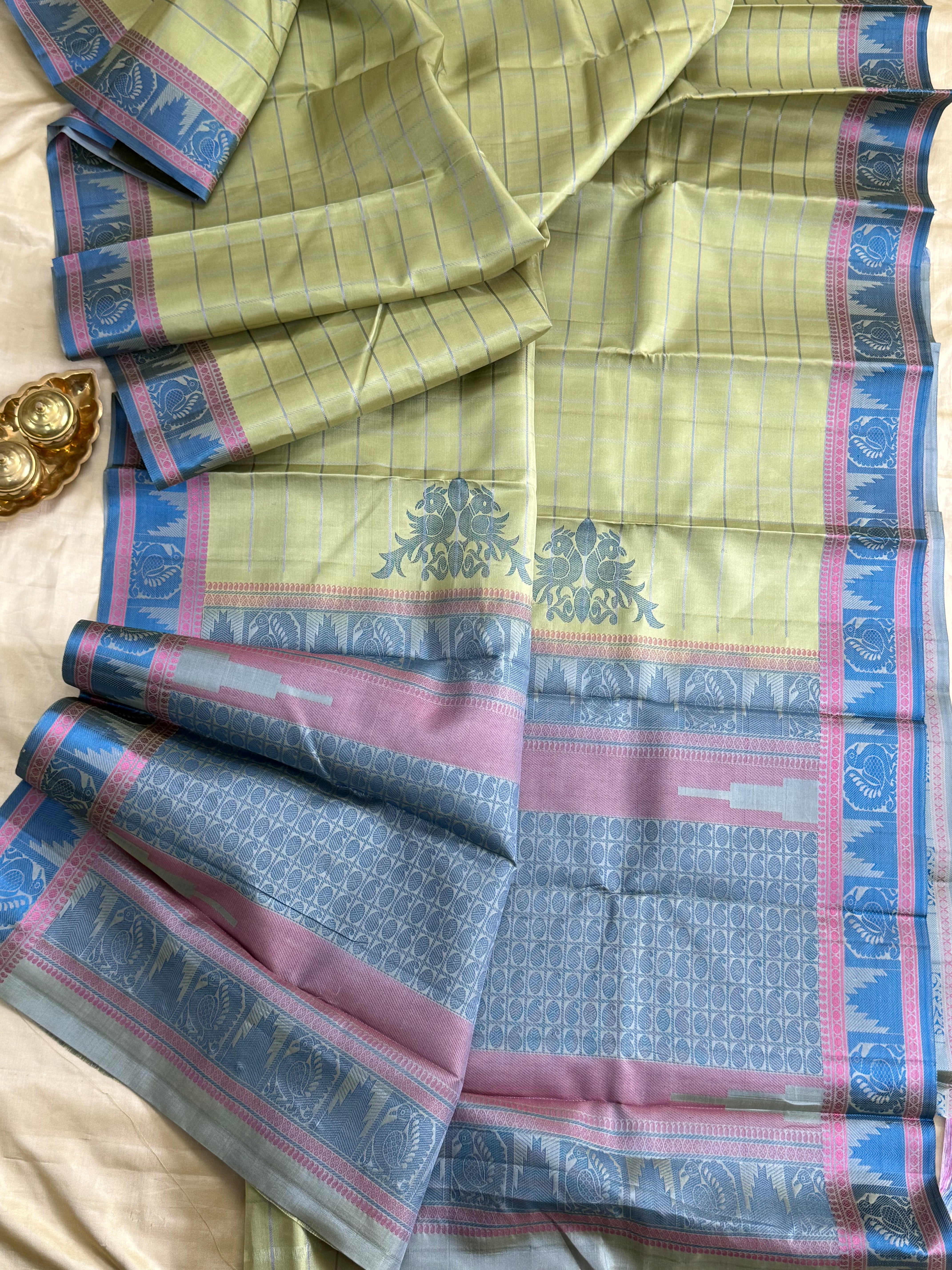 Pista green kattam / Varnangal Soft Silk CL4082