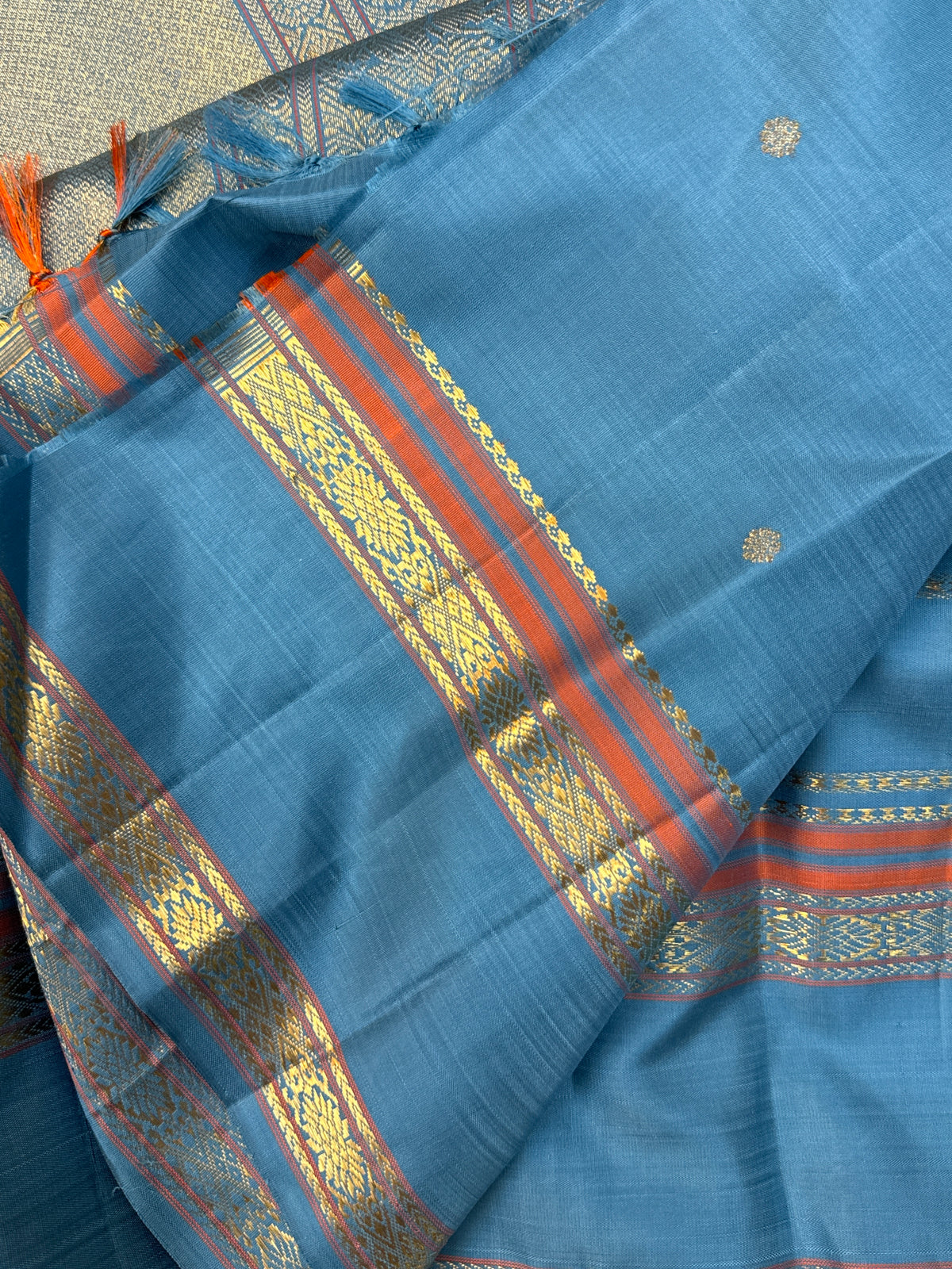 Master weaver- pastel powder blue kattam Iruthalaipakshi butta adai woven/ Kanjipuram silk