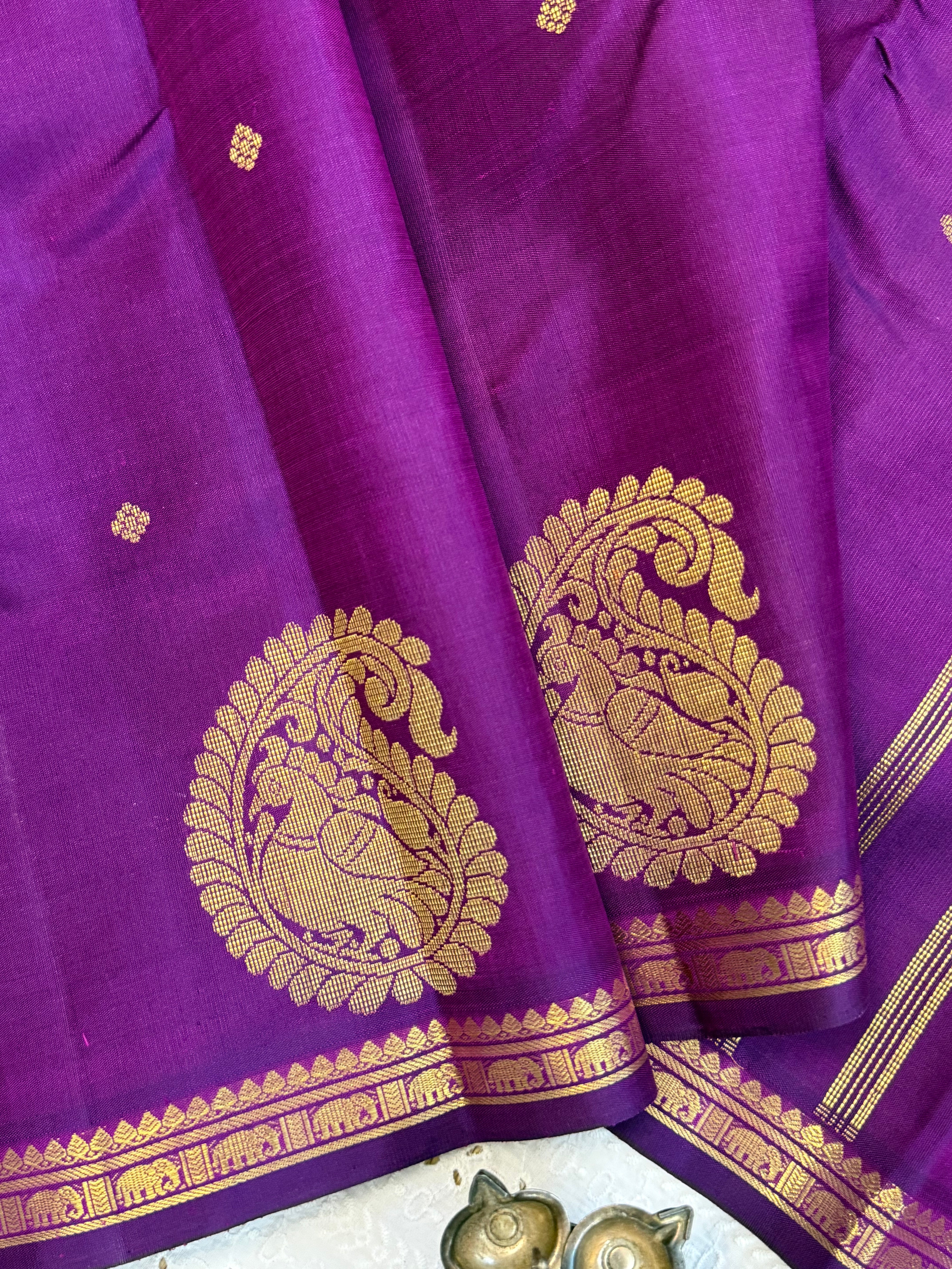 Vadamalli bettu adai small border  / Kanjipuram silk