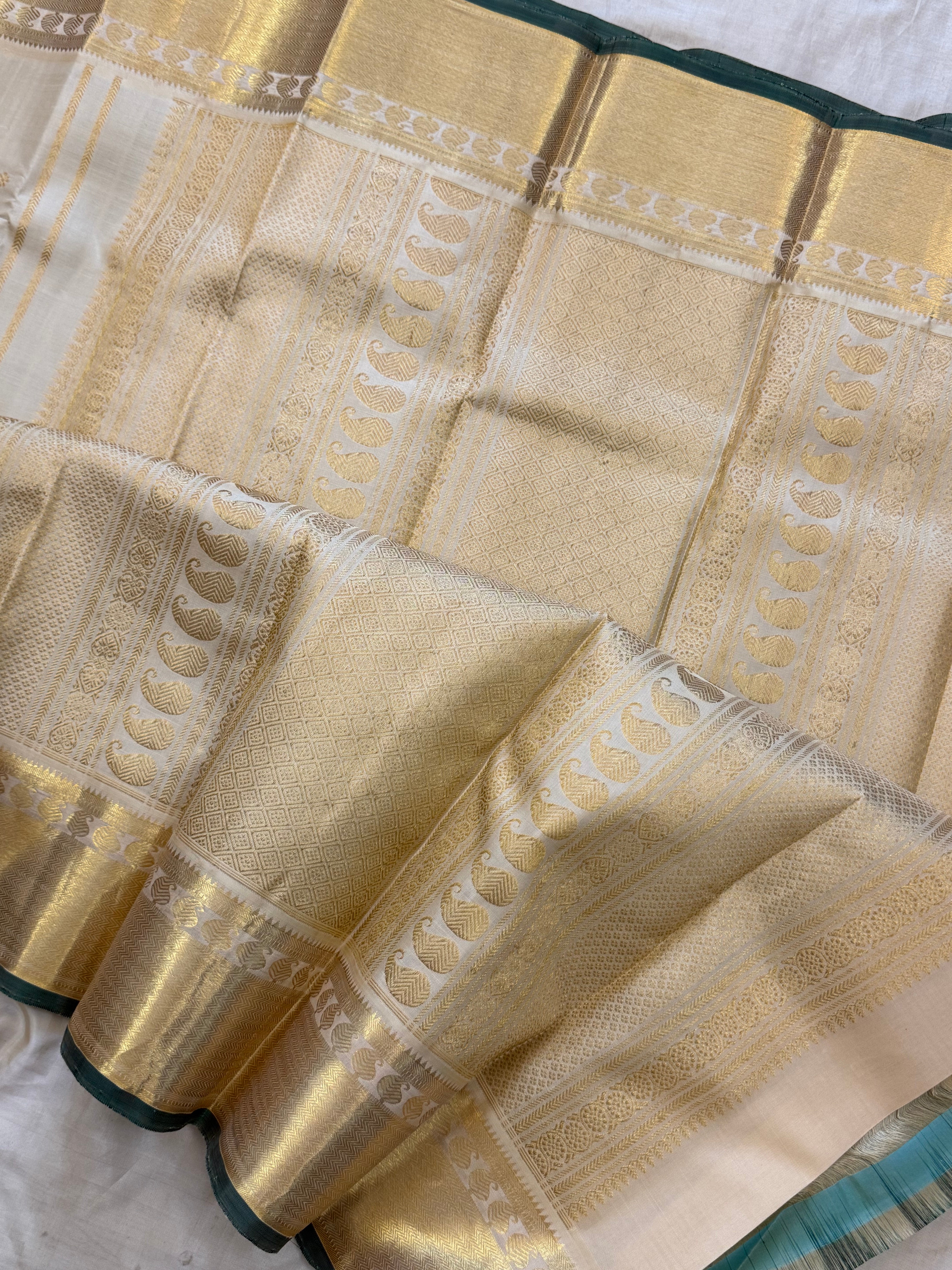 Off sandal manga butta /Arani Silk Saree CLSA10841