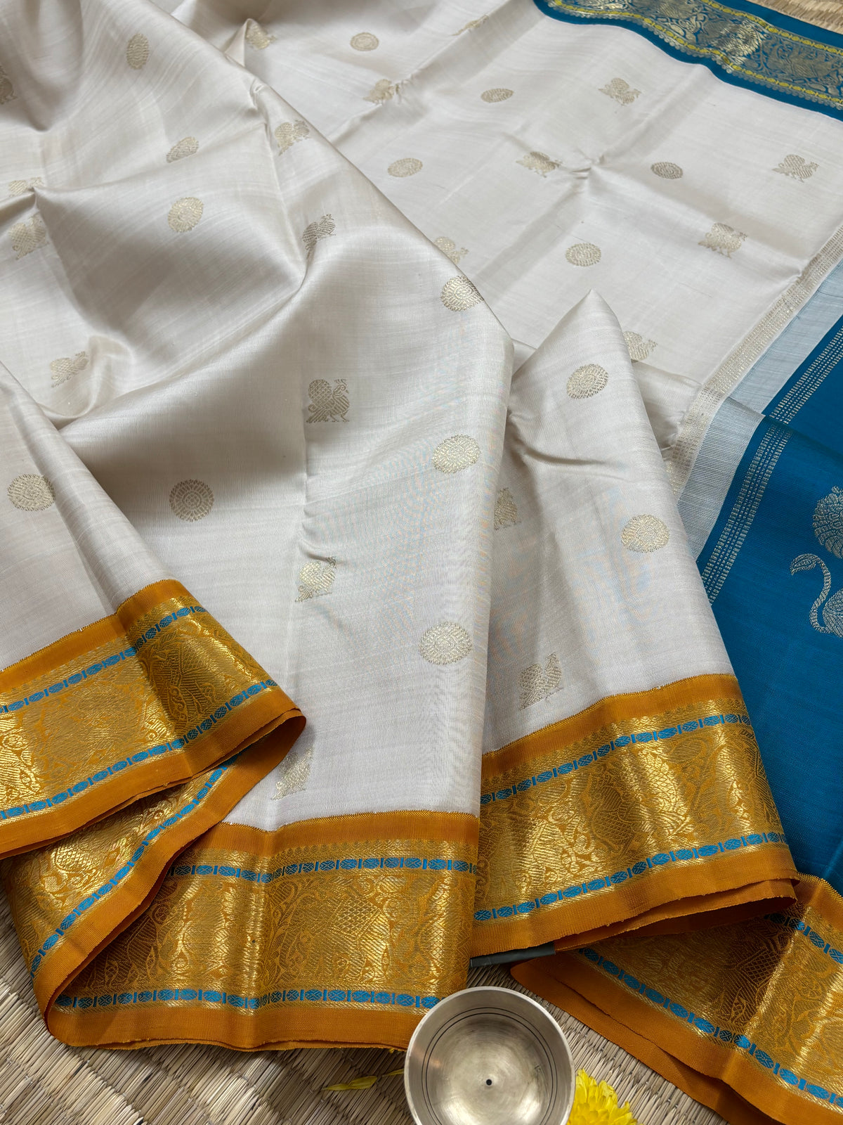 Ganga Jamuna unique double Palla Korvai kanjipuram pure zari/kajipuram silk saree clsa 9982