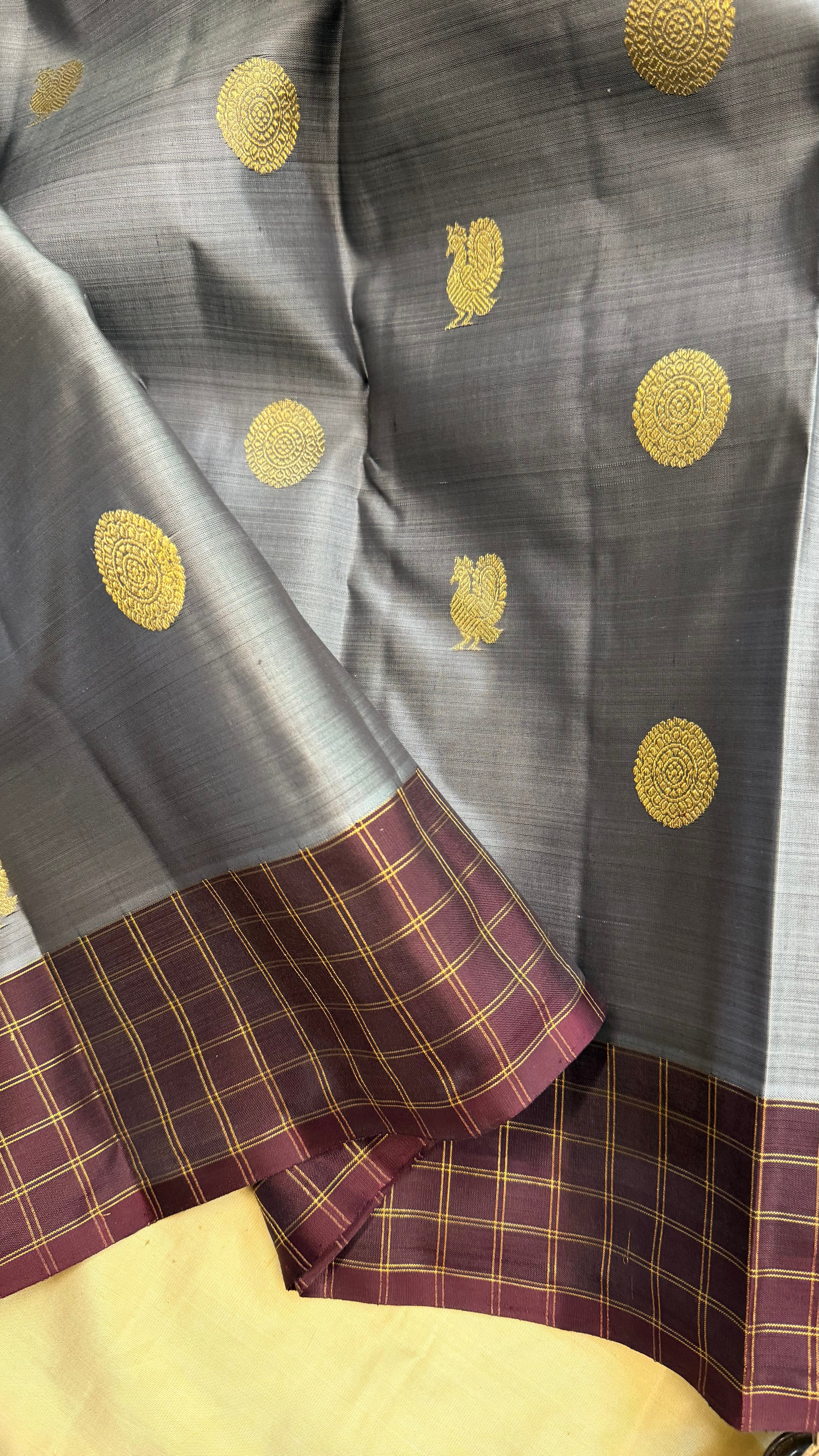 Grey and brown checked border / Kanjipuram Silk
